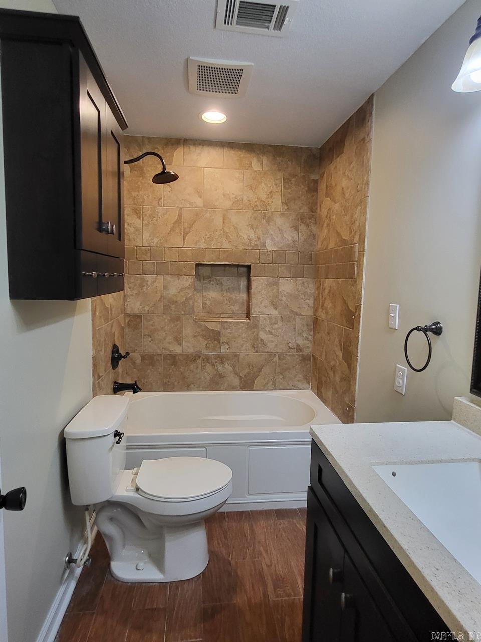 747 Crest Dr  Jonesboro, AR