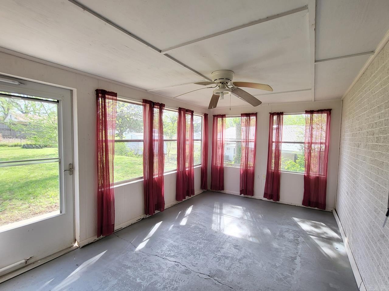 747 Crest Dr  Jonesboro, AR