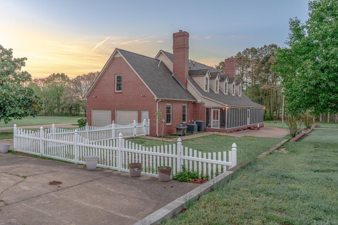 4926 Peachtree Ave  Jonesboro, AR