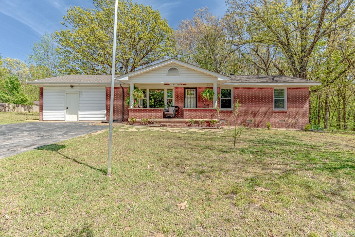 2337 County Road 380  Bono, AR