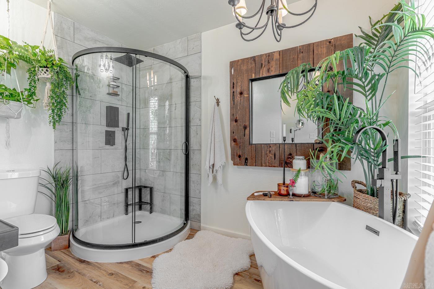 2337 County Road 380  Bono, AR