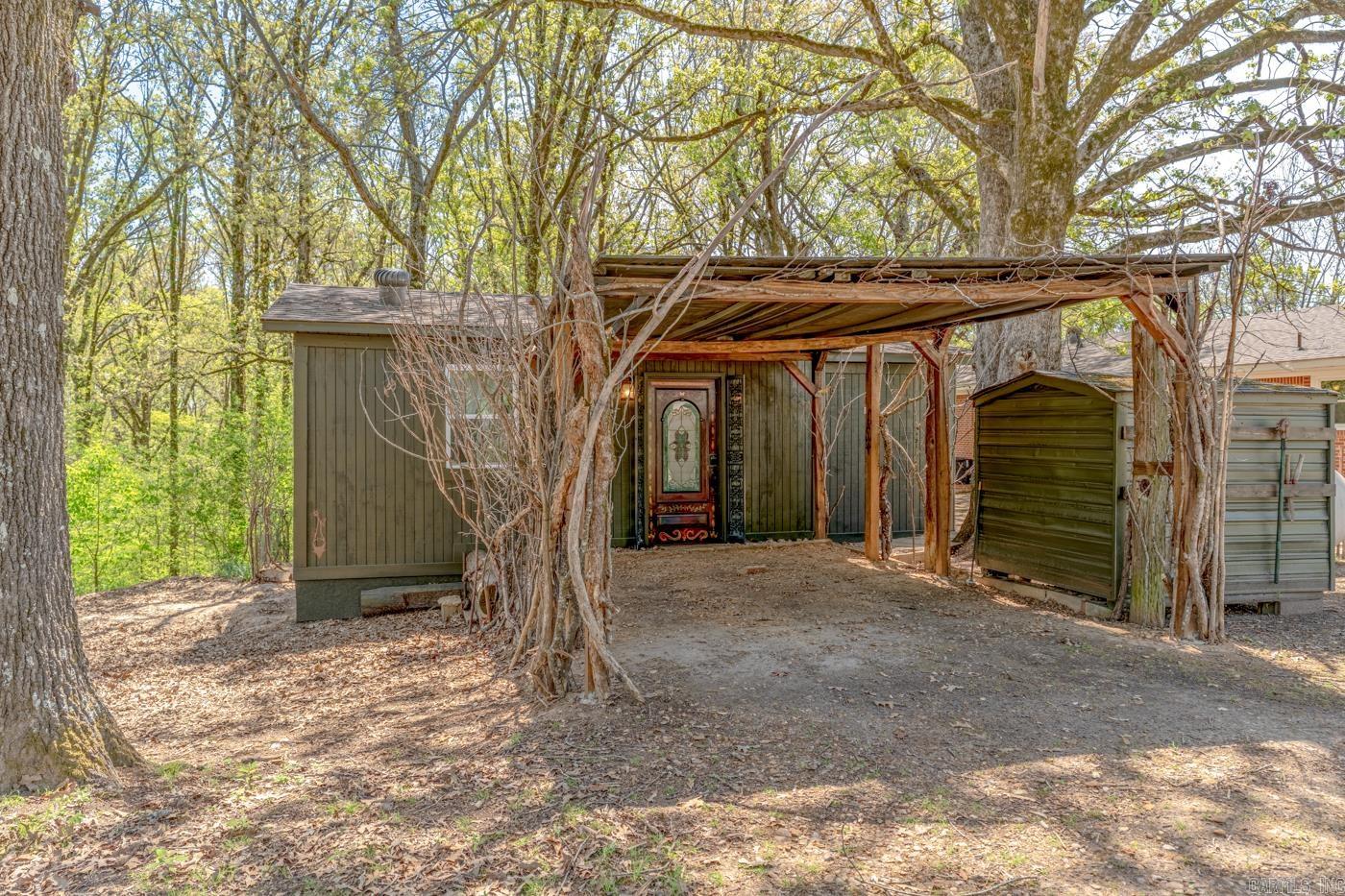 2337 County Road 380 Bono, AR 72416