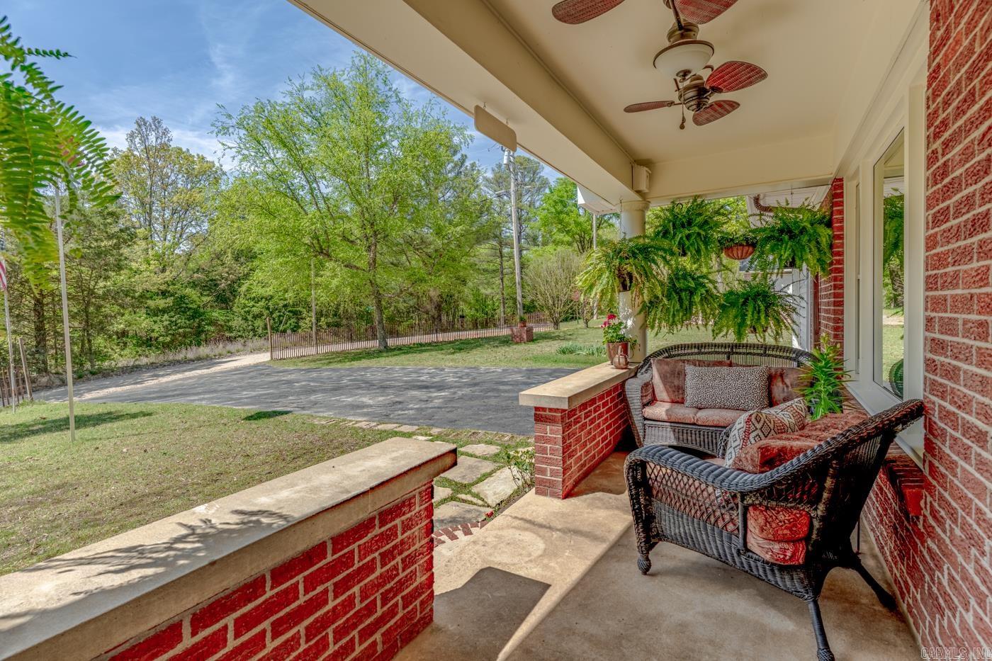 2337 County Road 380  Bono, AR