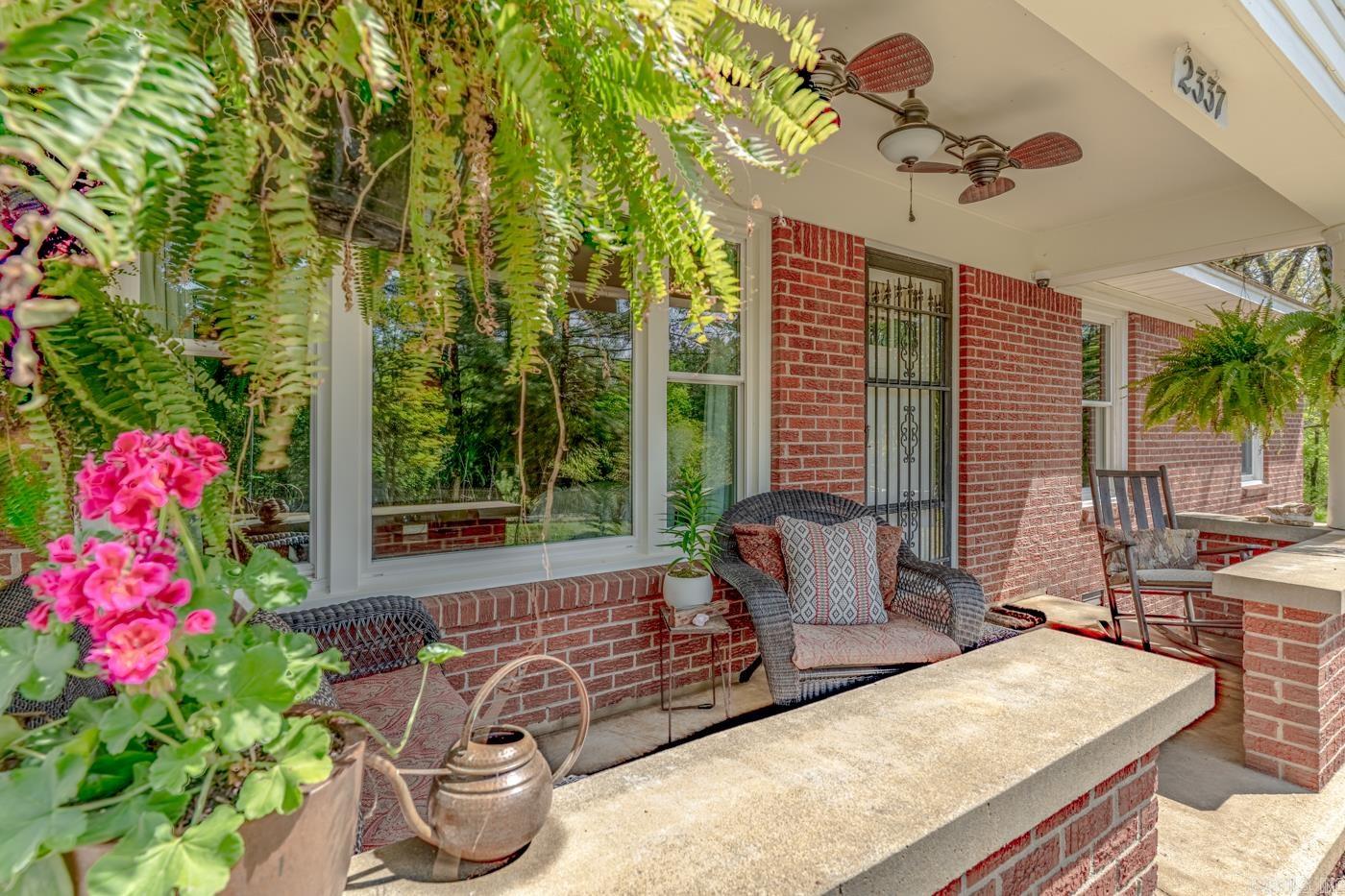 2337 County Road 380  Bono, AR