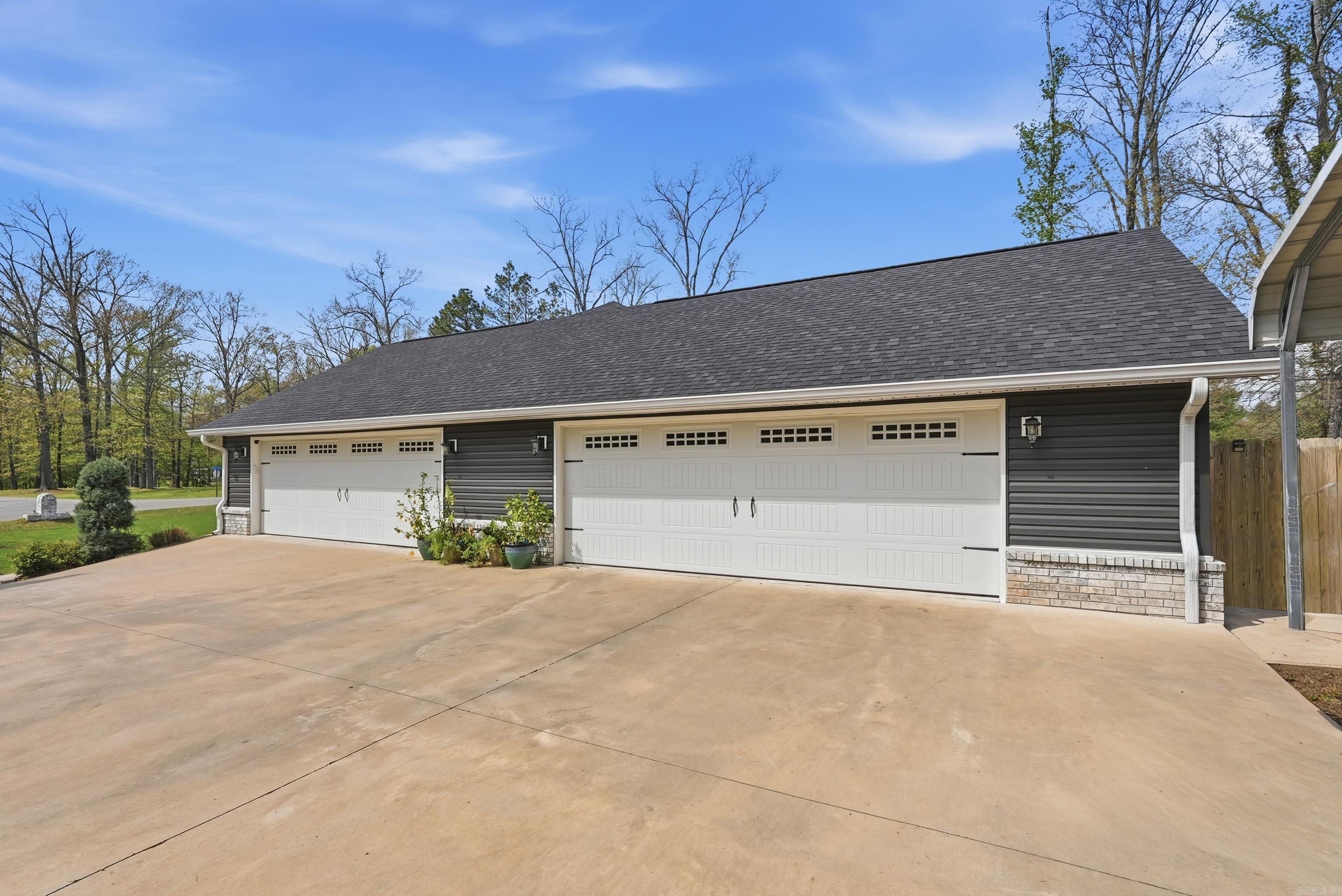 4401 Wagon Trace Cv  White Hall, AR