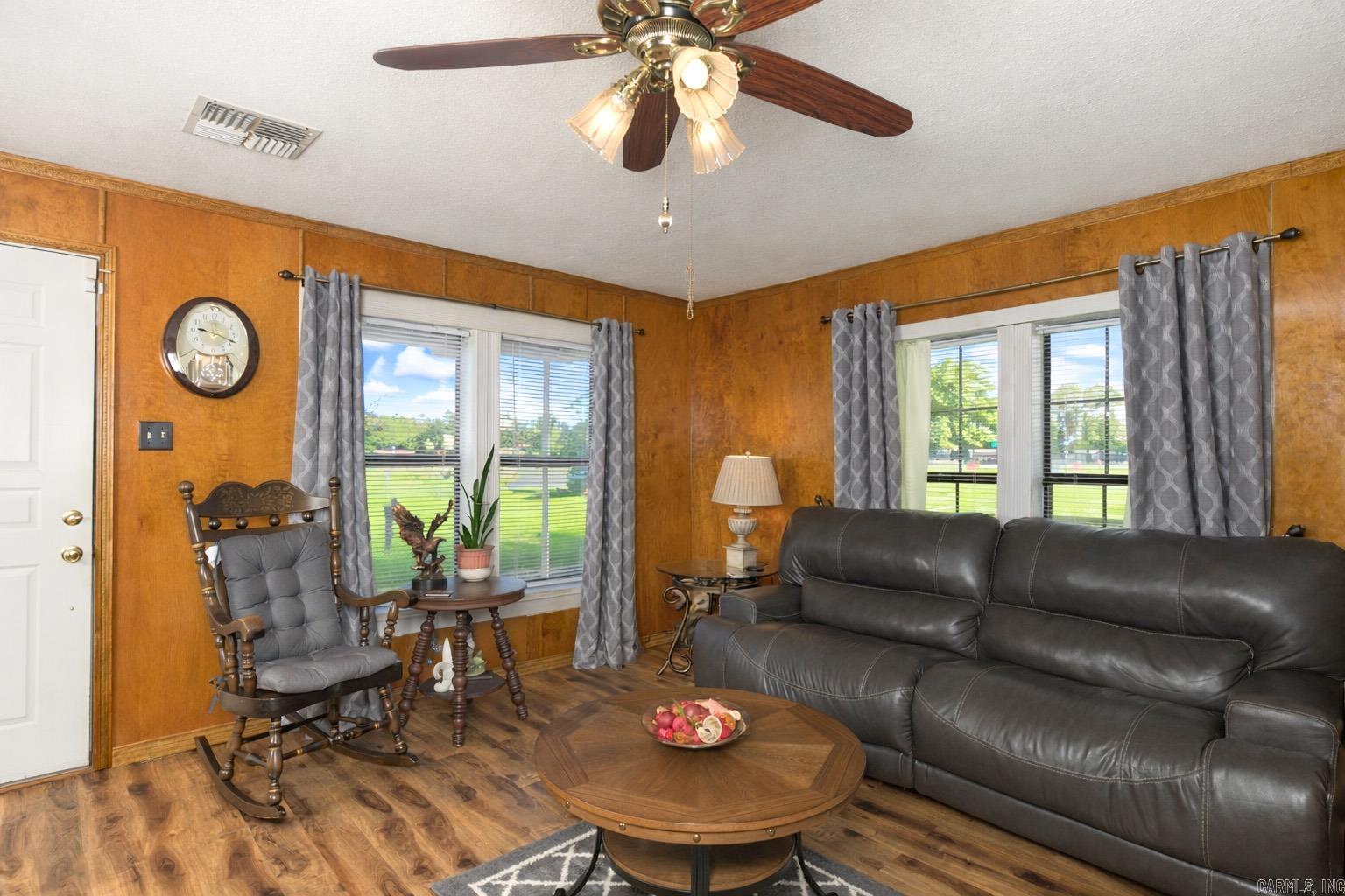 2100 Cook Rd  White Hall, AR