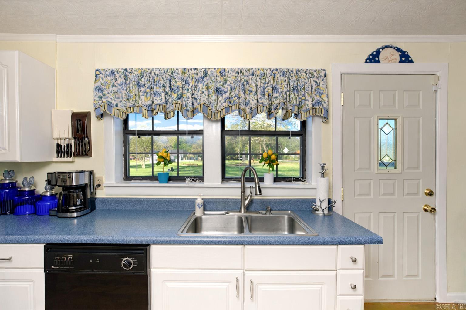 2100 Cook Rd  White Hall, AR