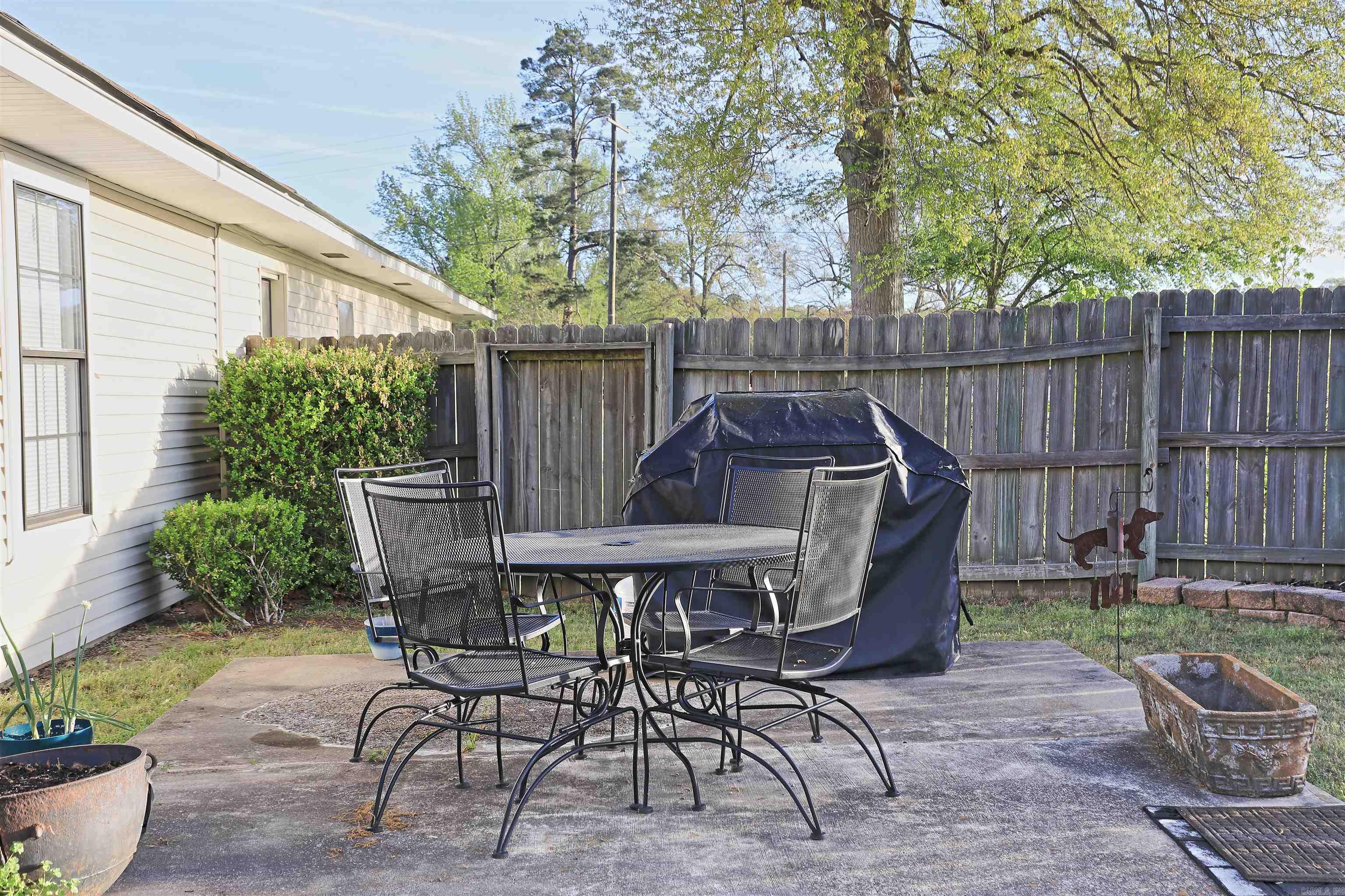 2100 Cook Rd  White Hall, AR