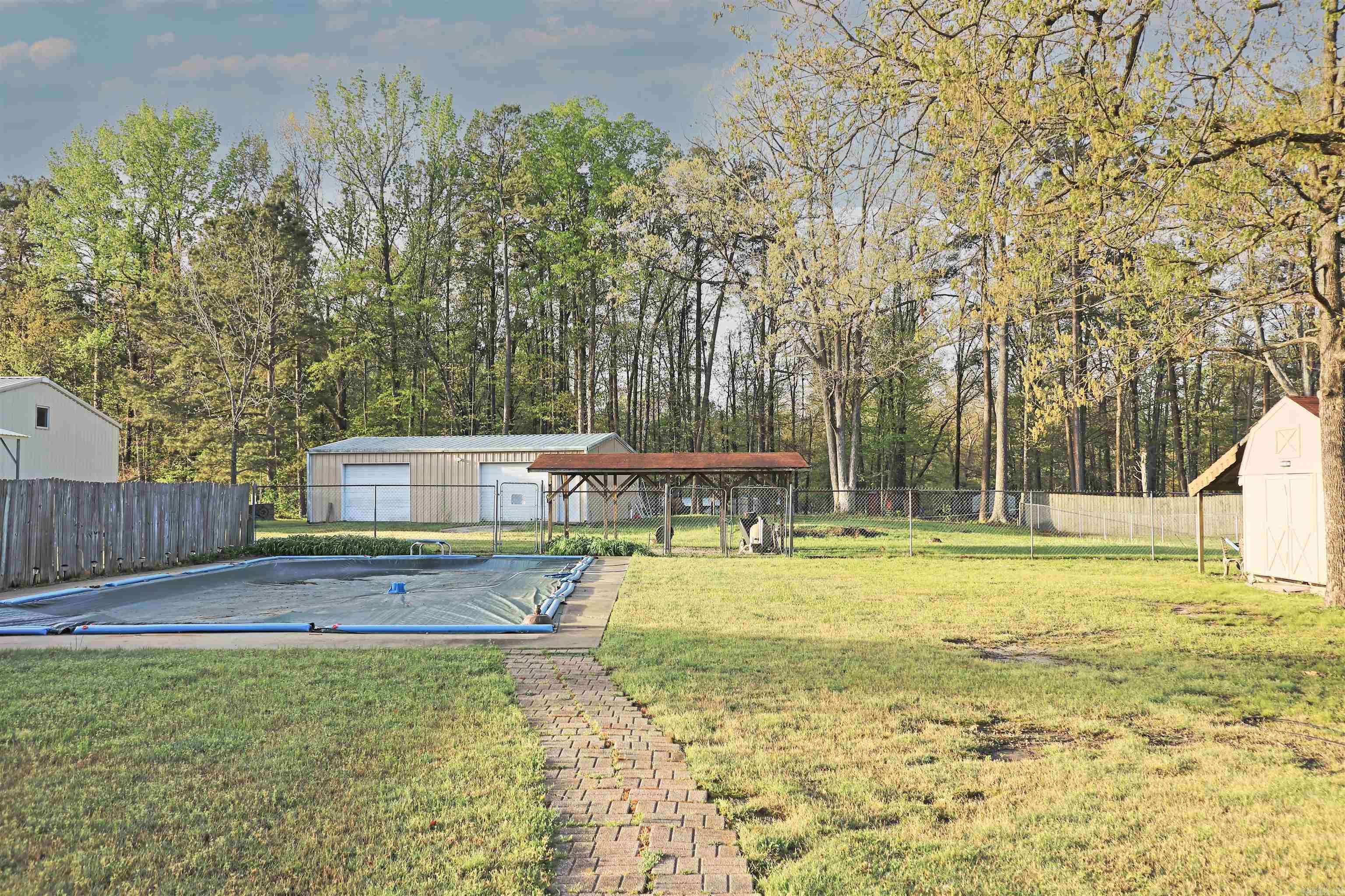 2100 Cook Rd  White Hall, AR