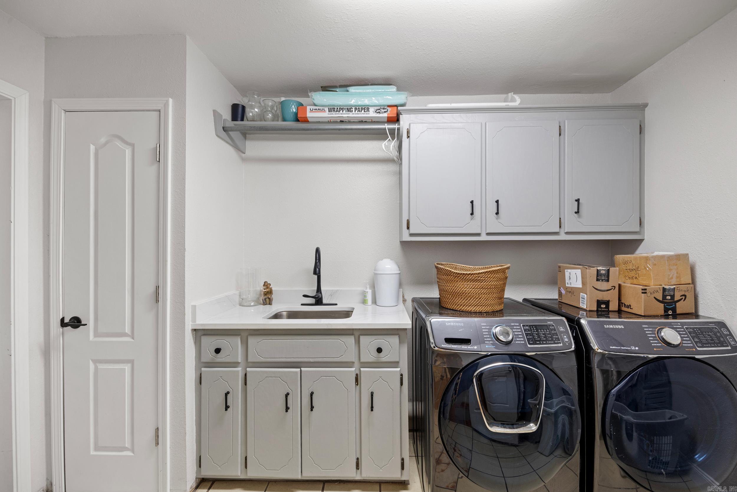 1424 N Lands End Pt  Russellville, AR