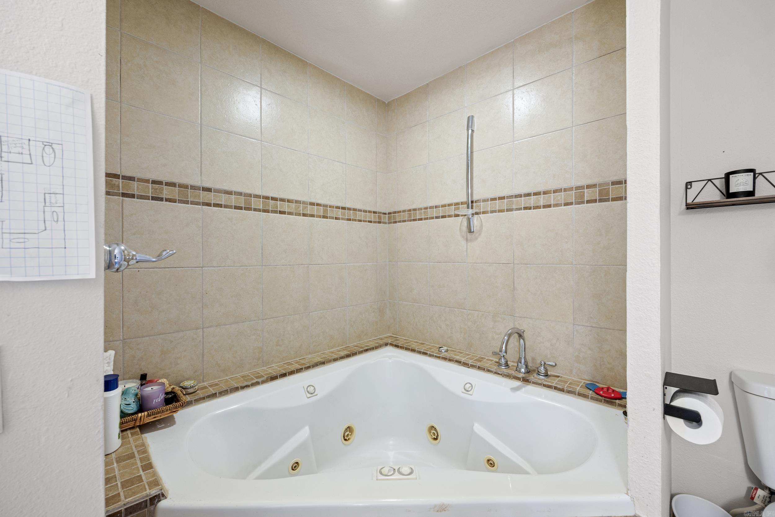 1424 N Lands End Pt  Russellville, AR