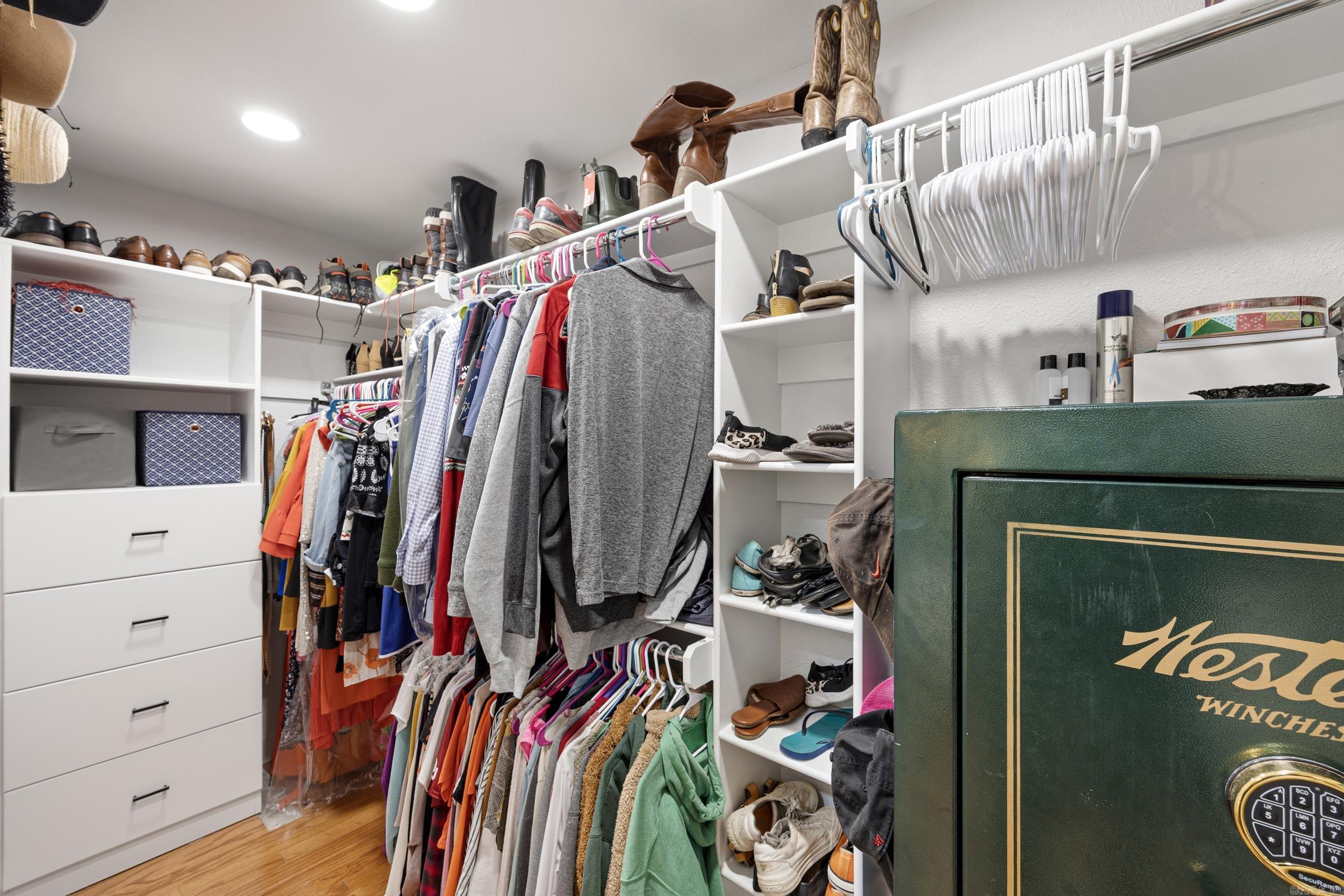 1424 N Lands End Pt  Russellville, AR