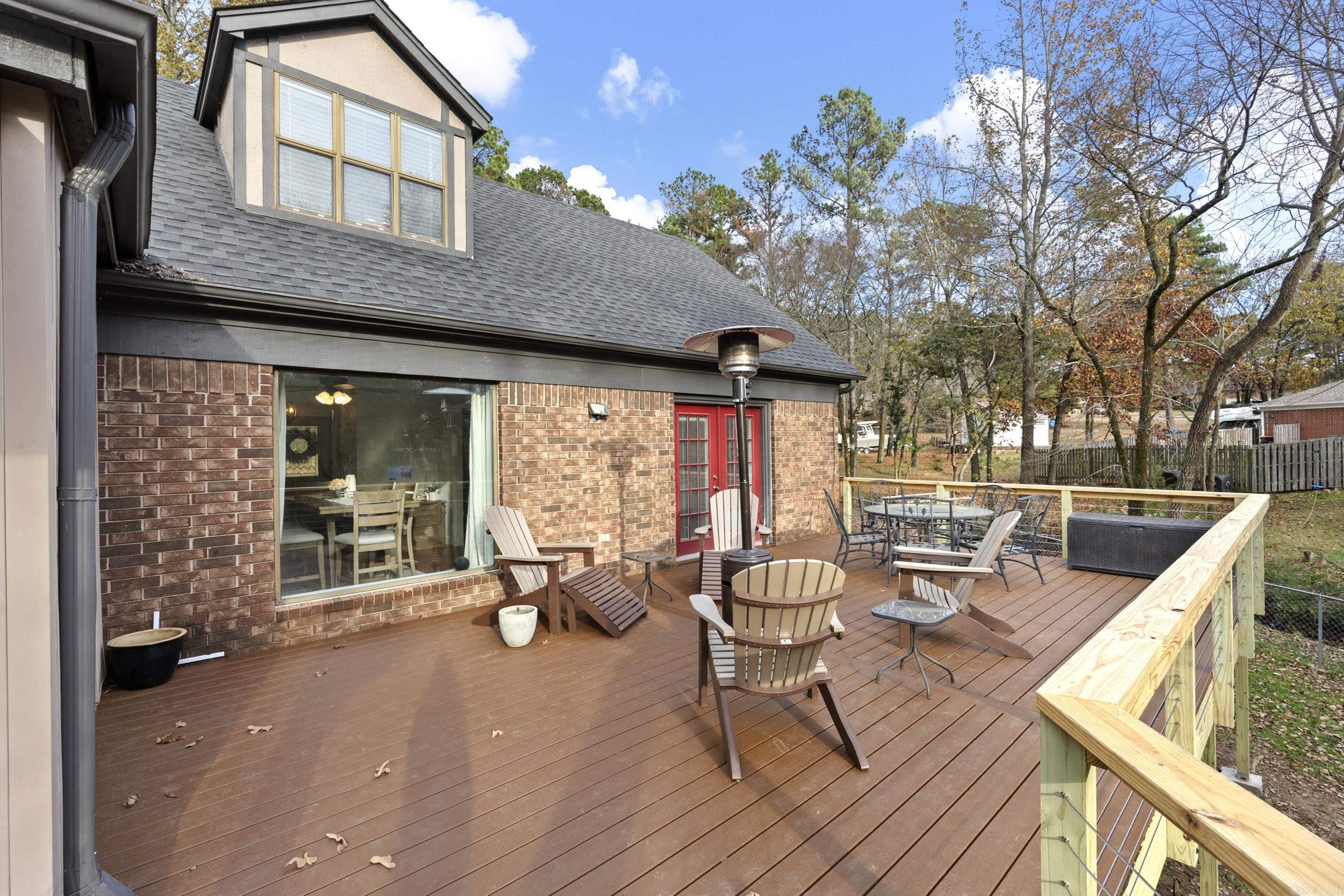 1424 N Lands End Pt  Russellville, AR