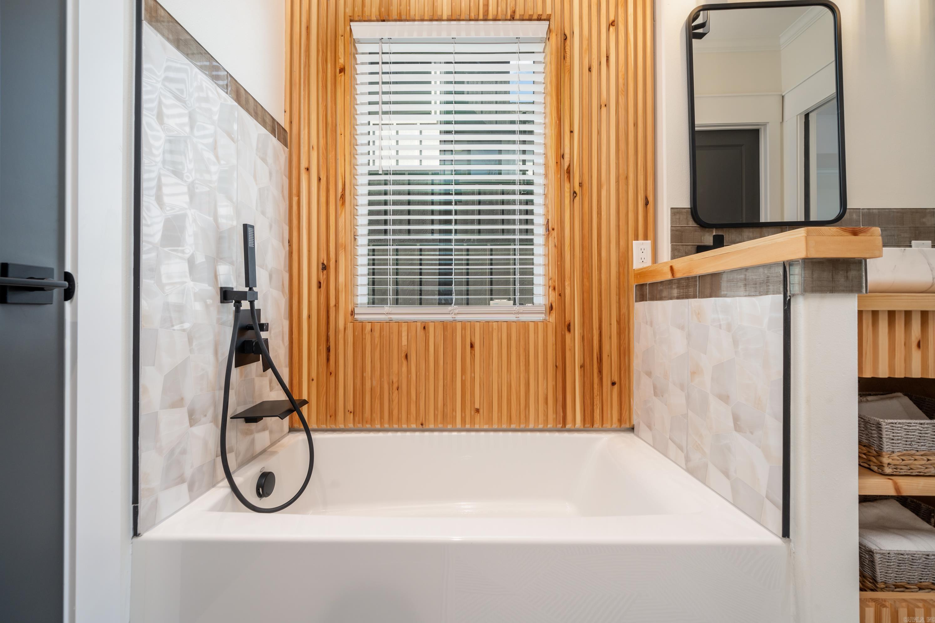 295 Long Beach  Hot Springs, AR