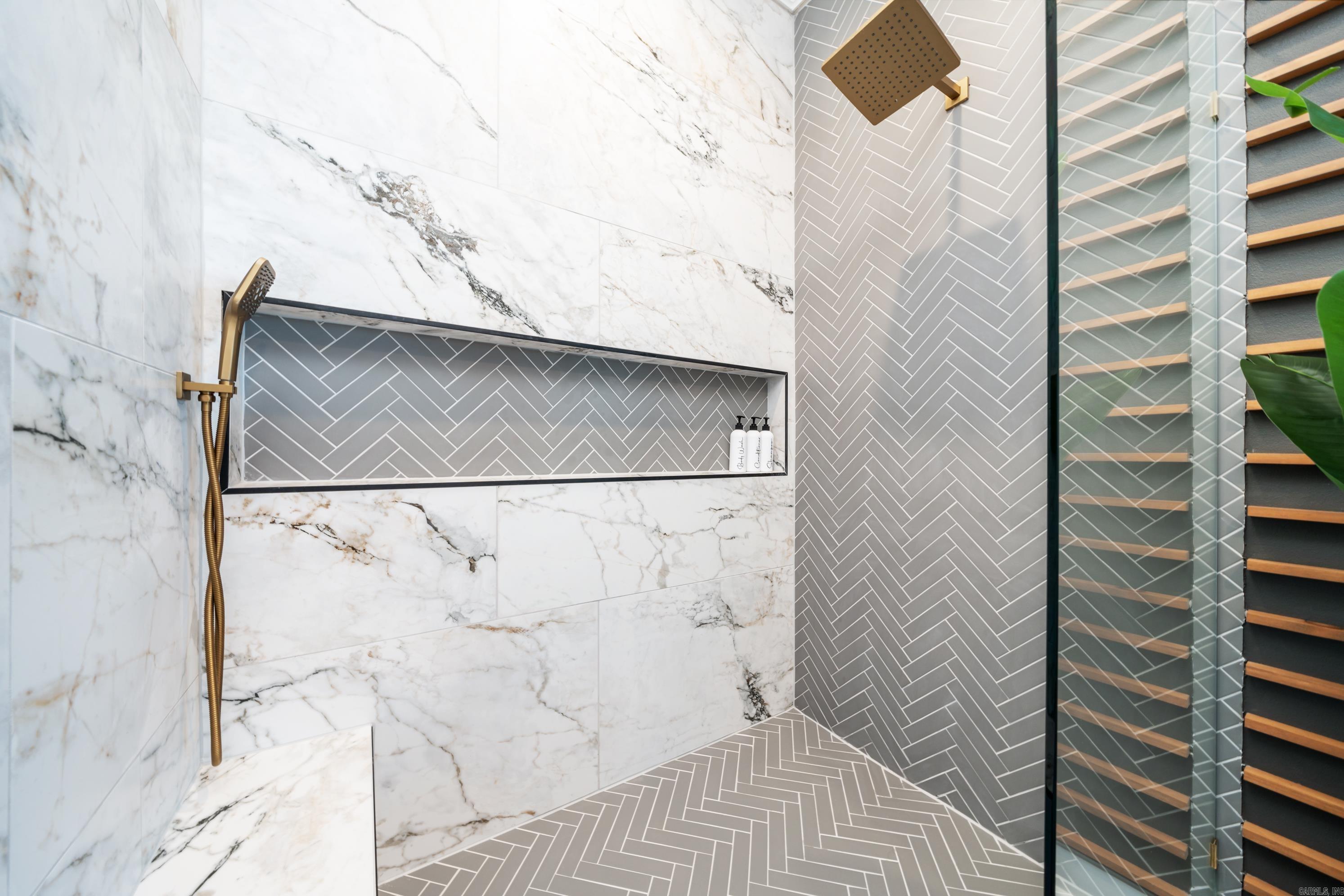 297 Long Beach  Hot Springs, AR