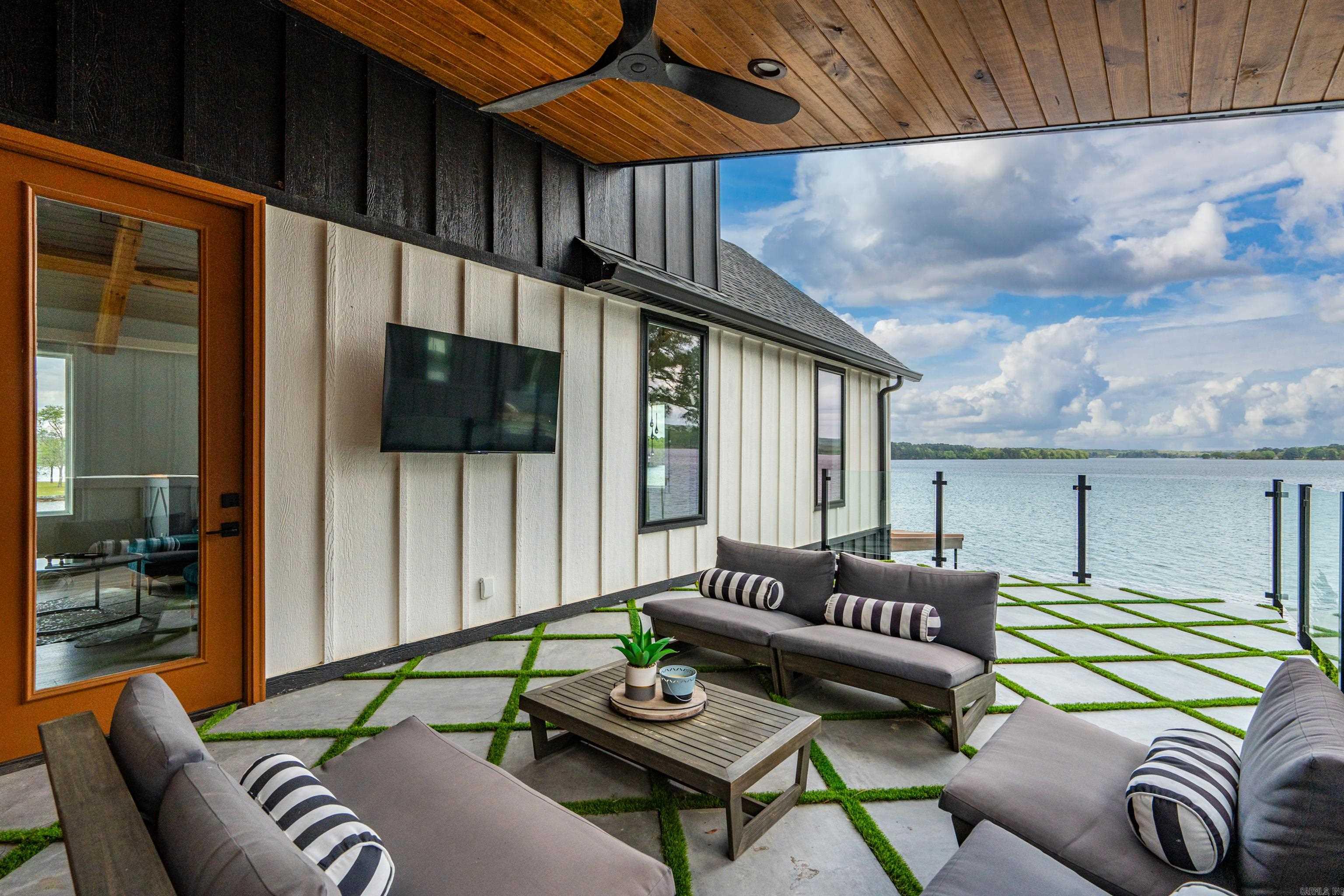 297 Long Beach  Hot Springs, AR