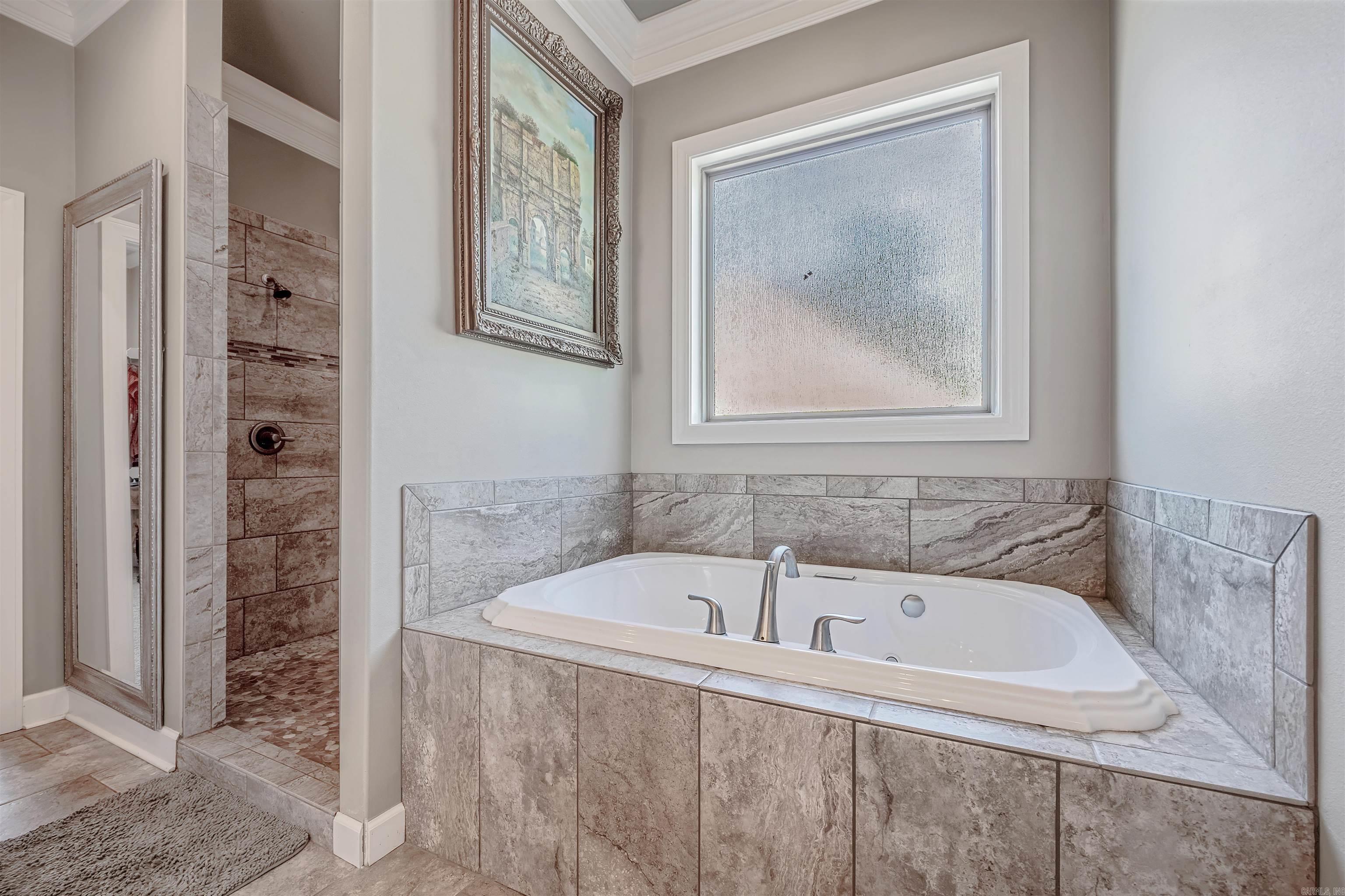 6 Commentry  Little Rock, AR