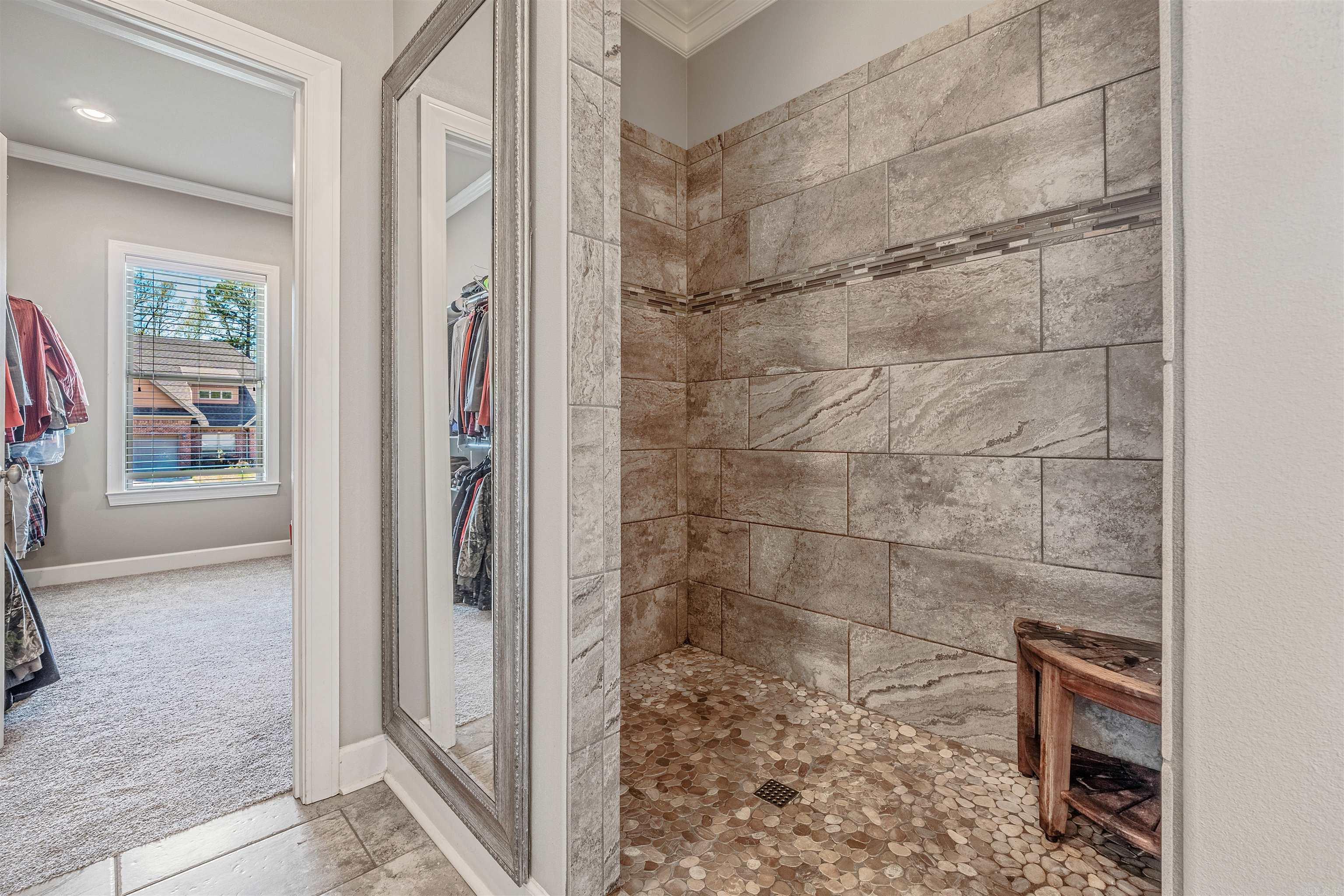 6 Commentry  Little Rock, AR