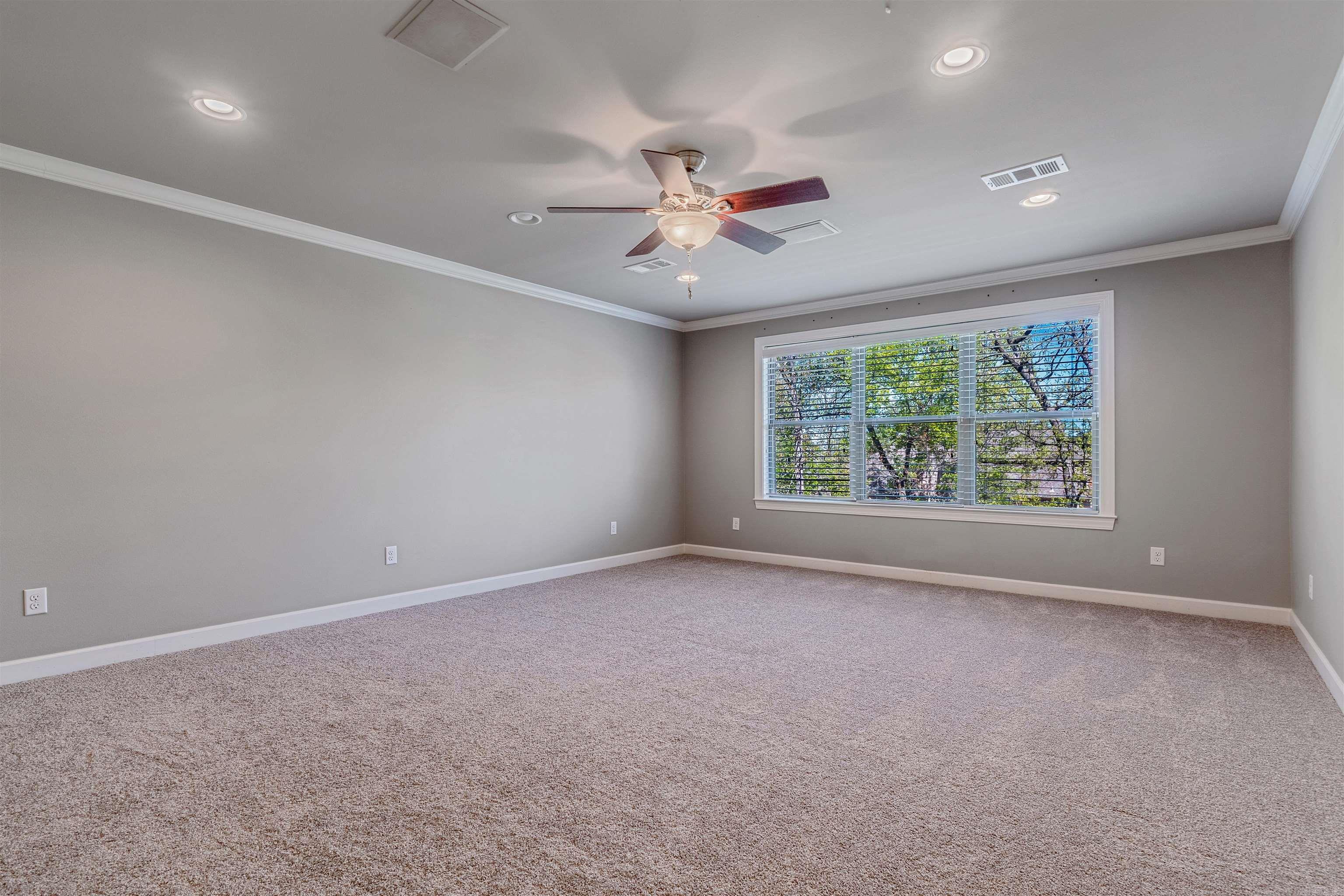 6 Commentry  Little Rock, AR