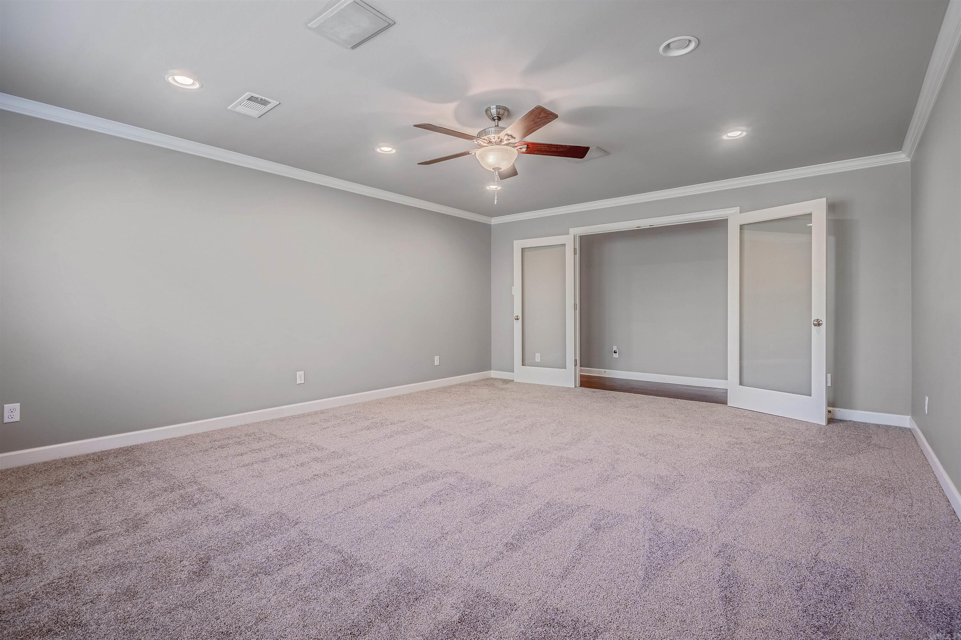 6 Commentry  Little Rock, AR