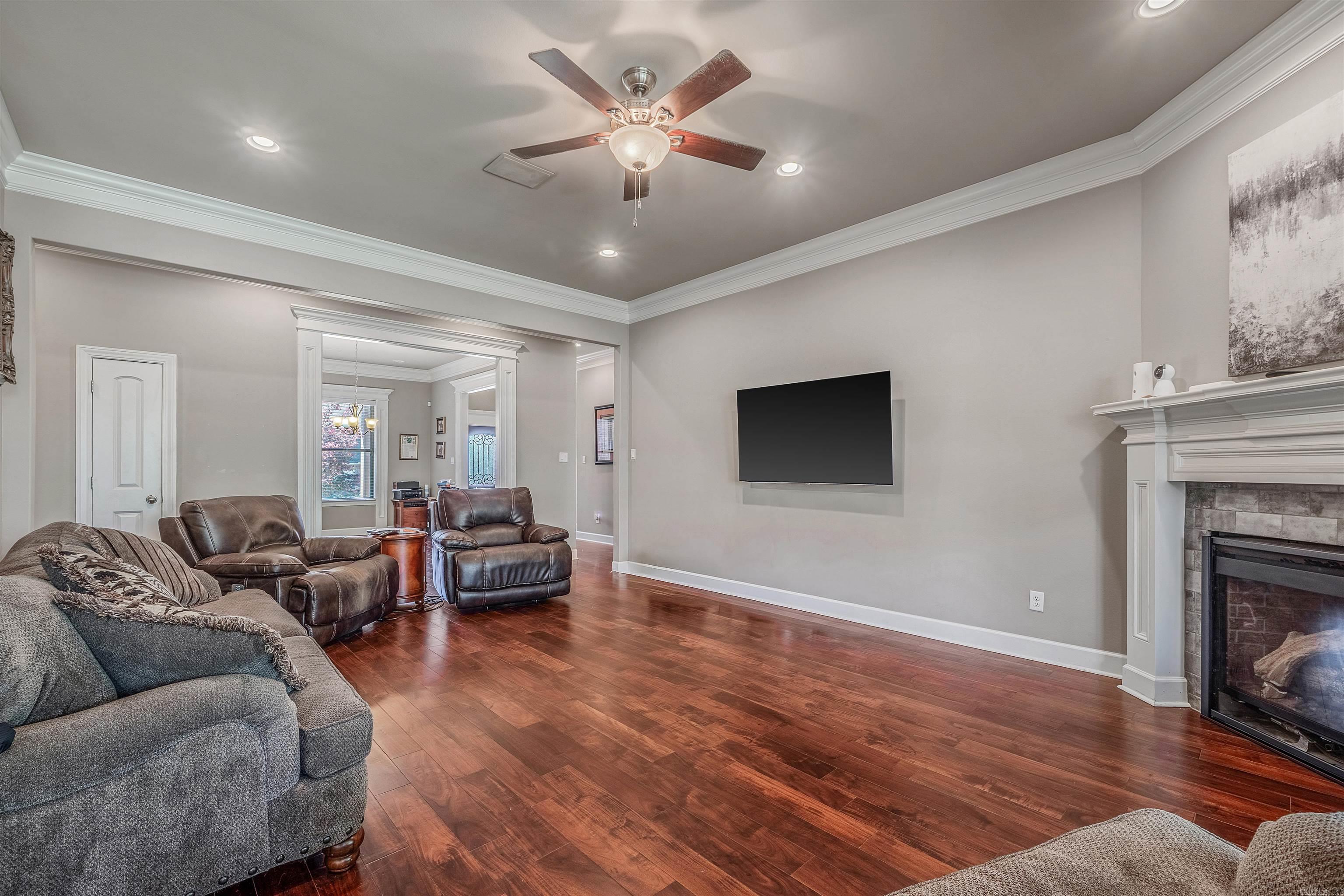 6 Commentry  Little Rock, AR