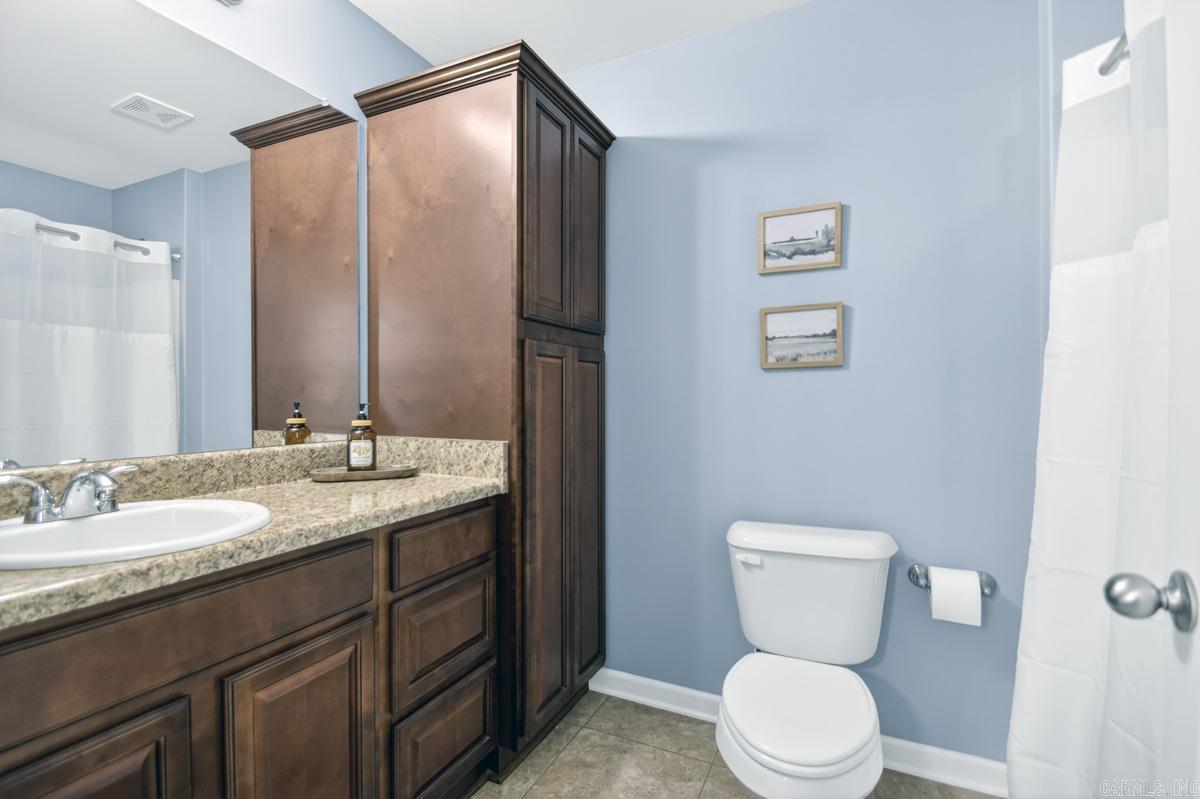 5810 Heritage Heights Dr  Benton, AR