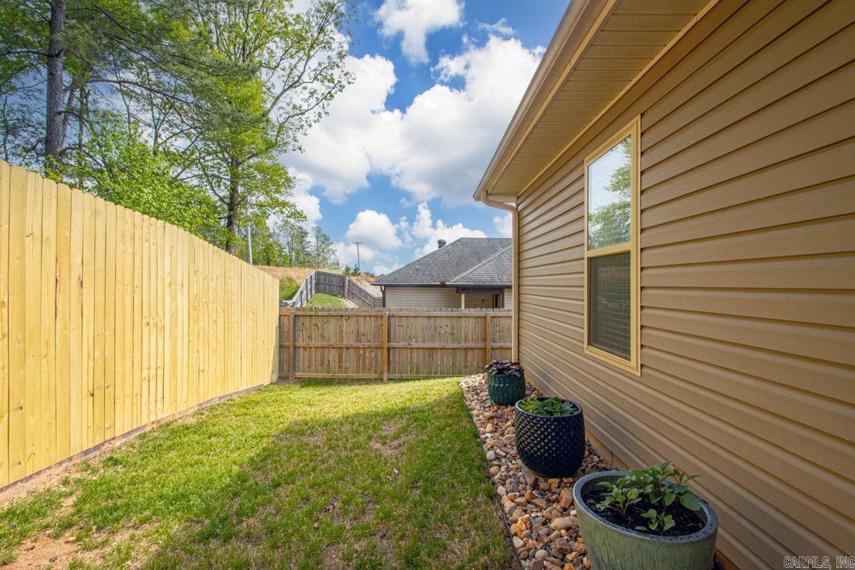 5810 Heritage Heights Dr  Benton, AR