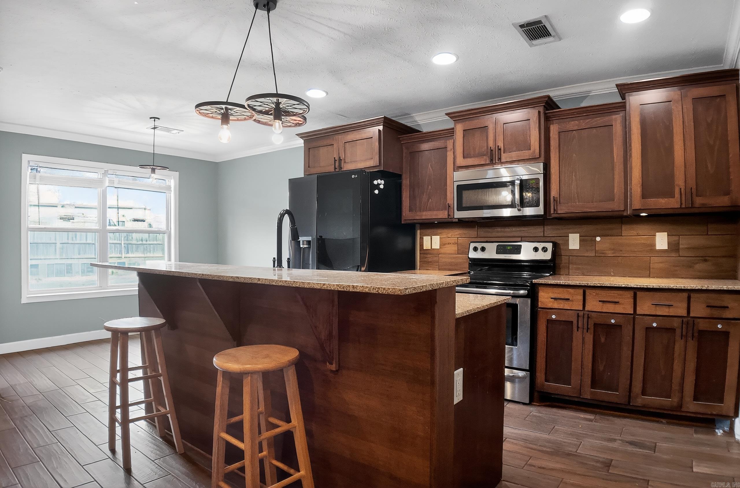 432 Ray Sowell  Austin, AR