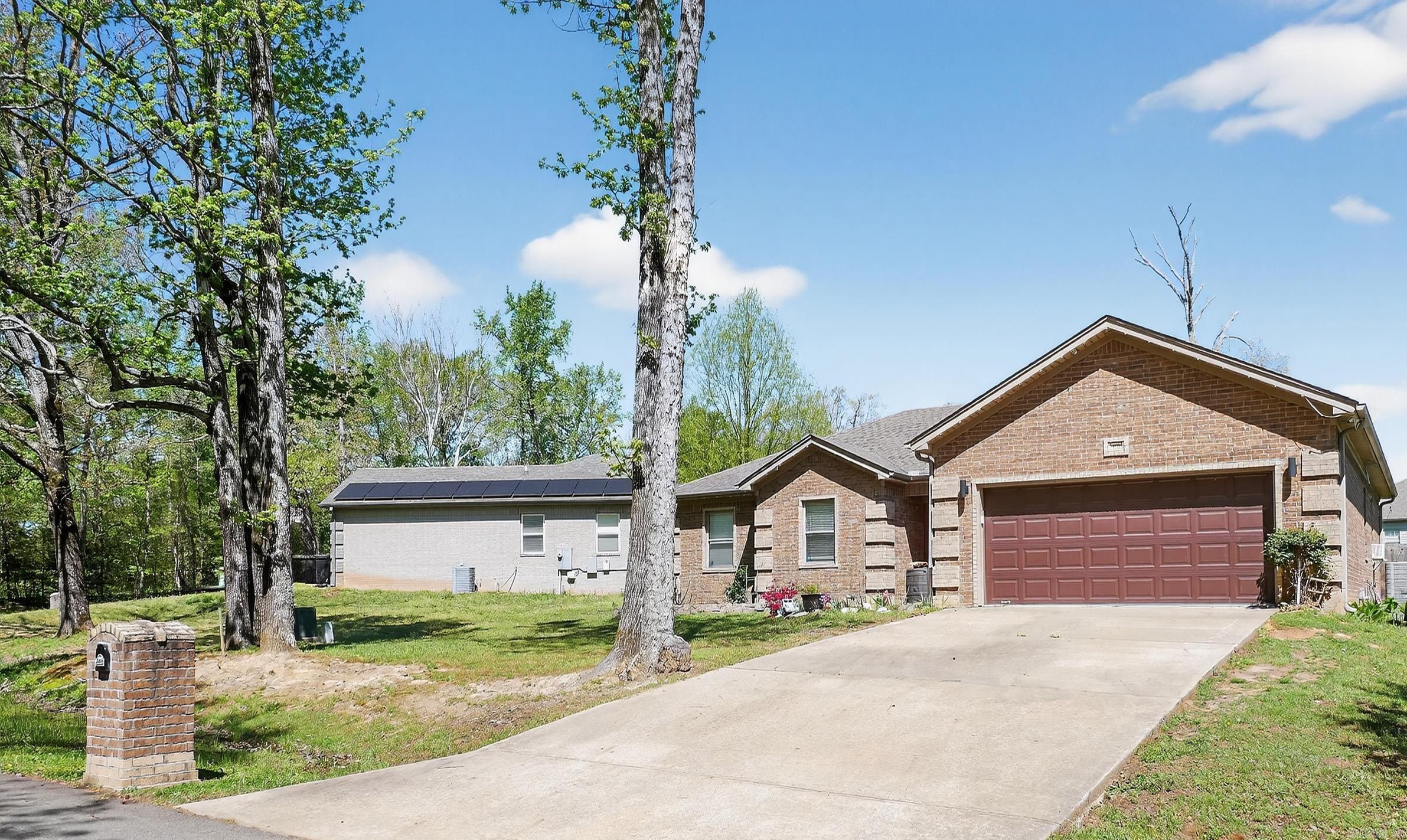 432 Ray Sowell  Austin, AR