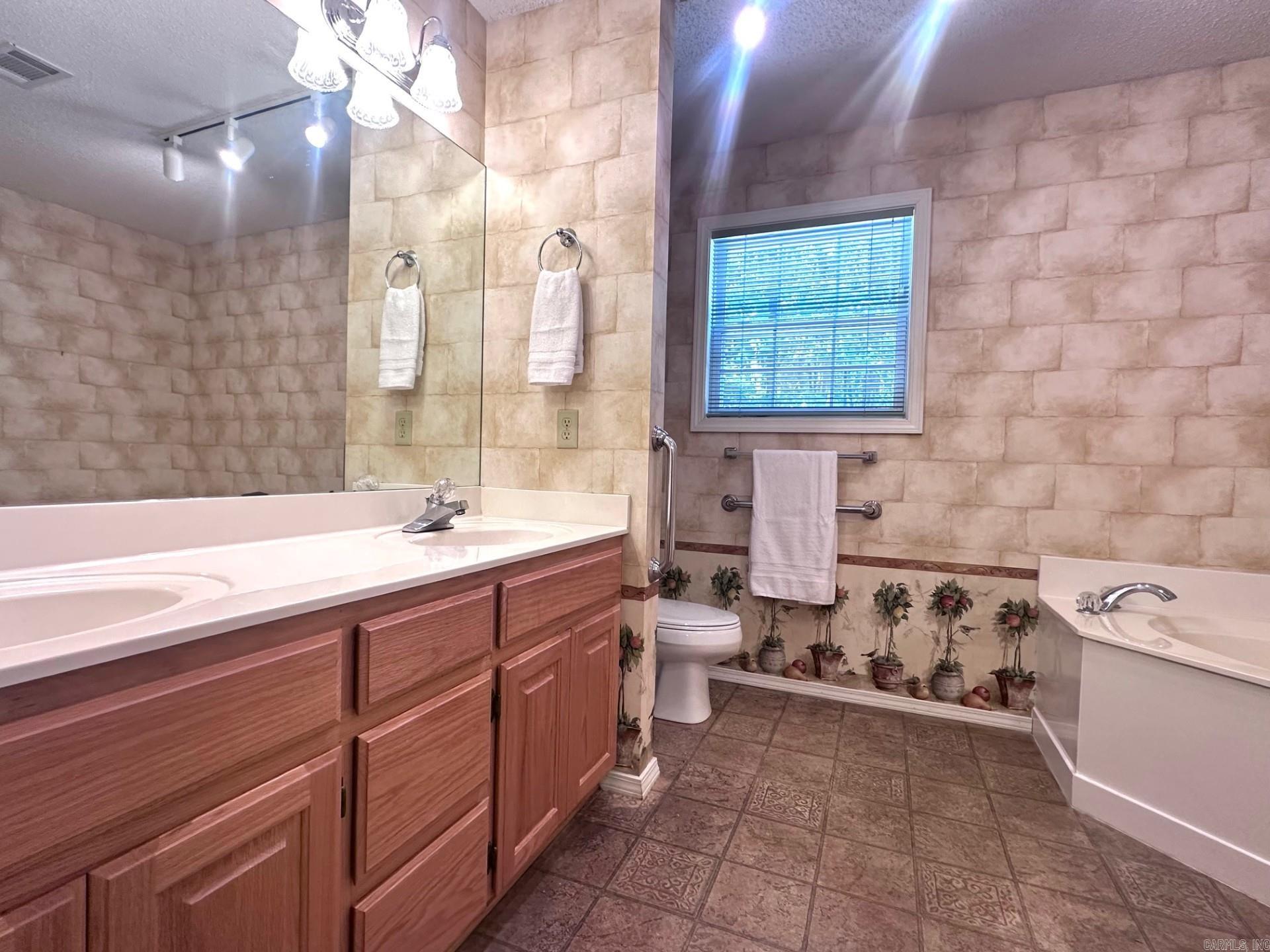 3 Peral Way  Hot Springs, AR