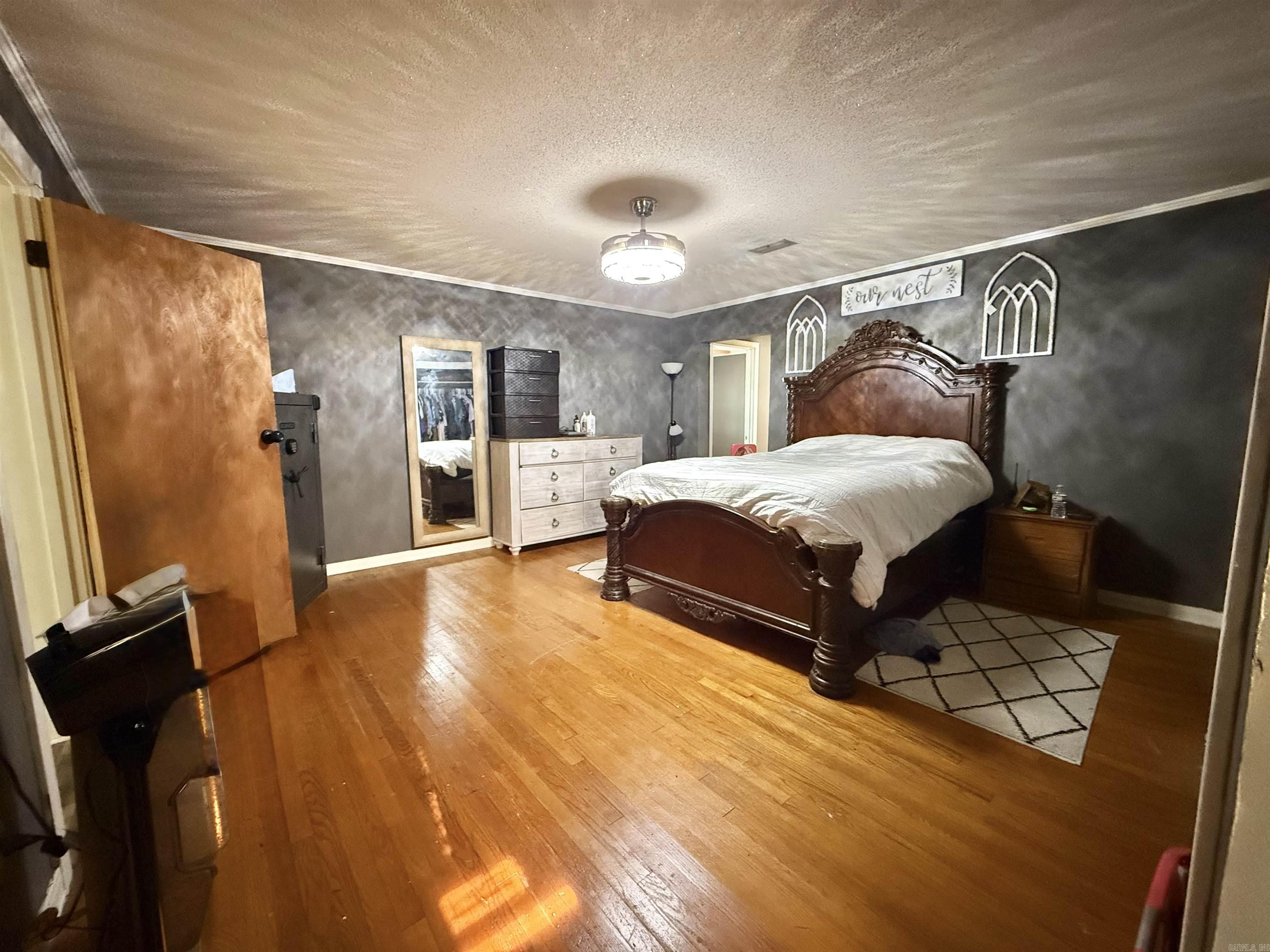 12843 AR Hwy 31 S  England, AR