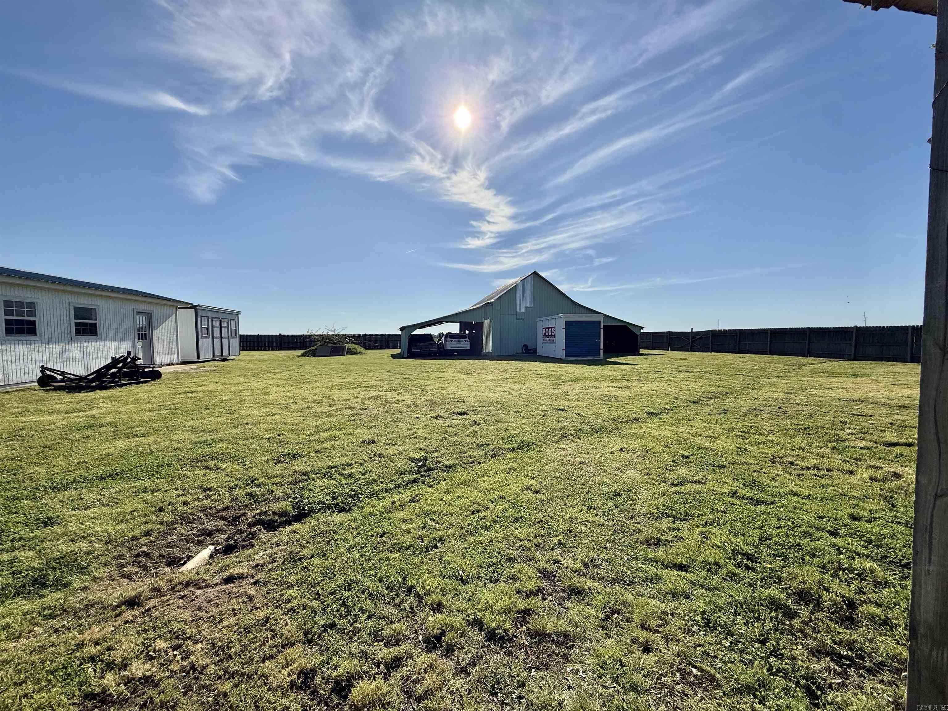 12843 AR Hwy 31 S  England, AR