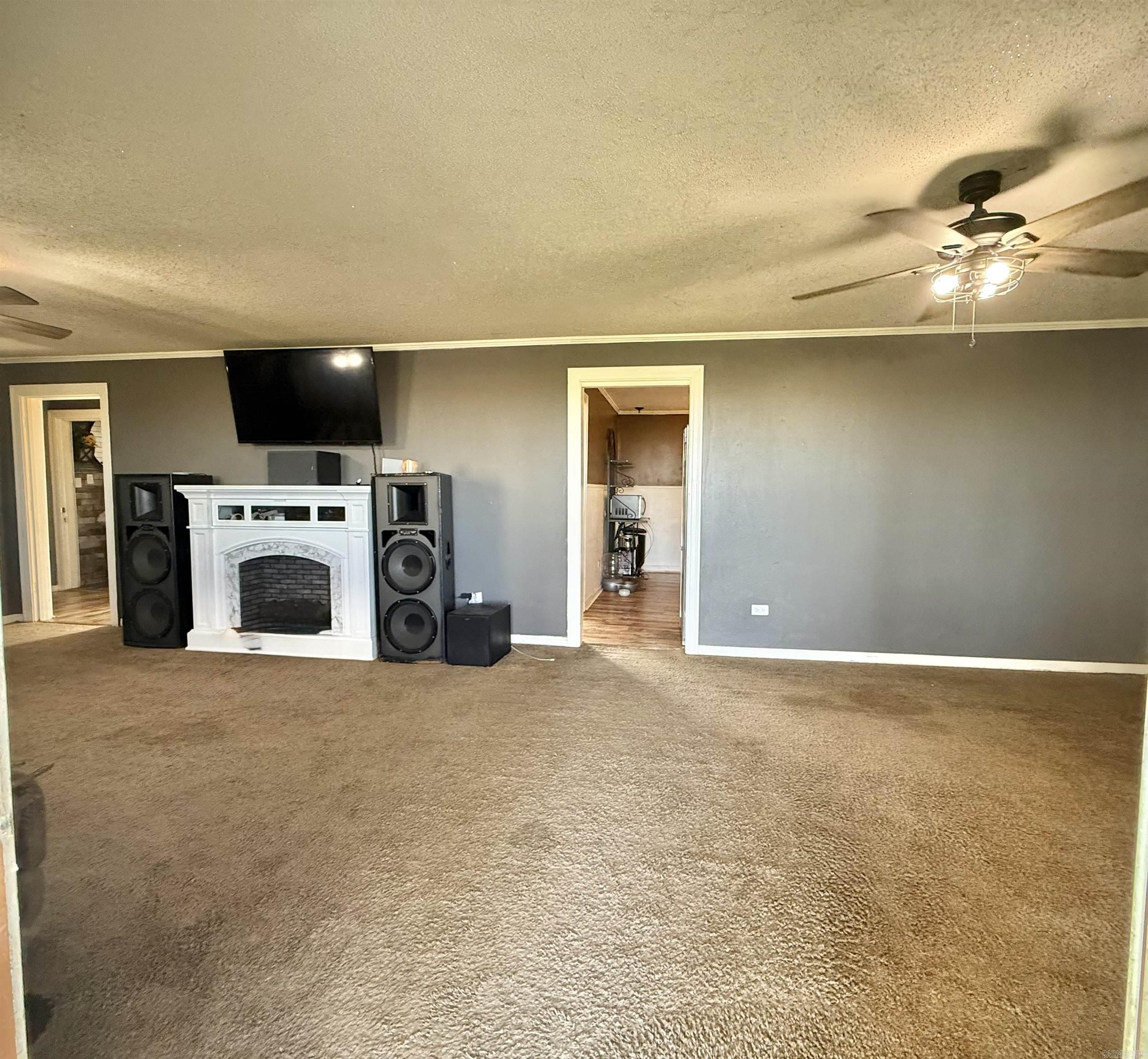 12843 AR Hwy 31 S  England, AR