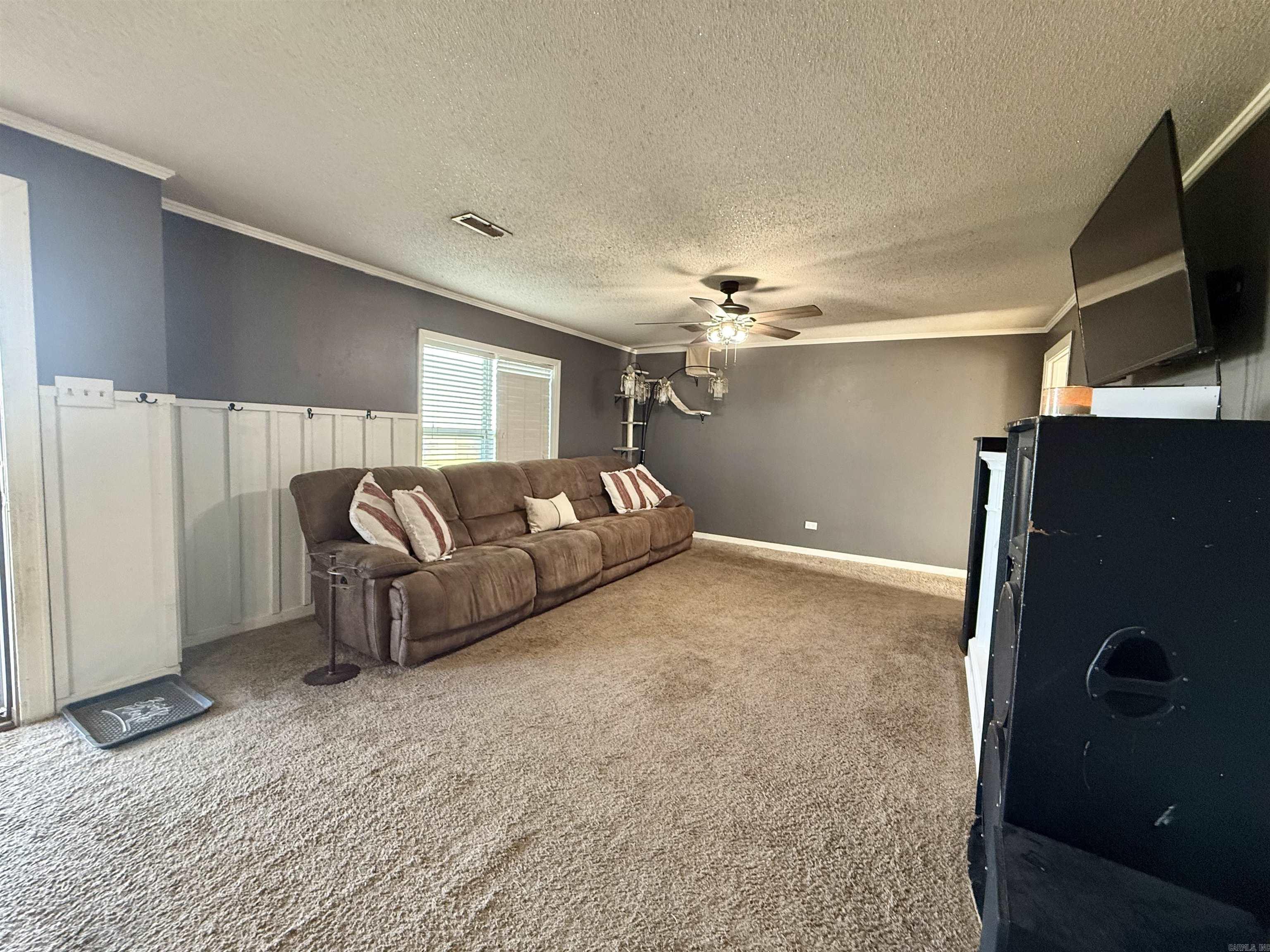 12843 AR Hwy 31 S  England, AR