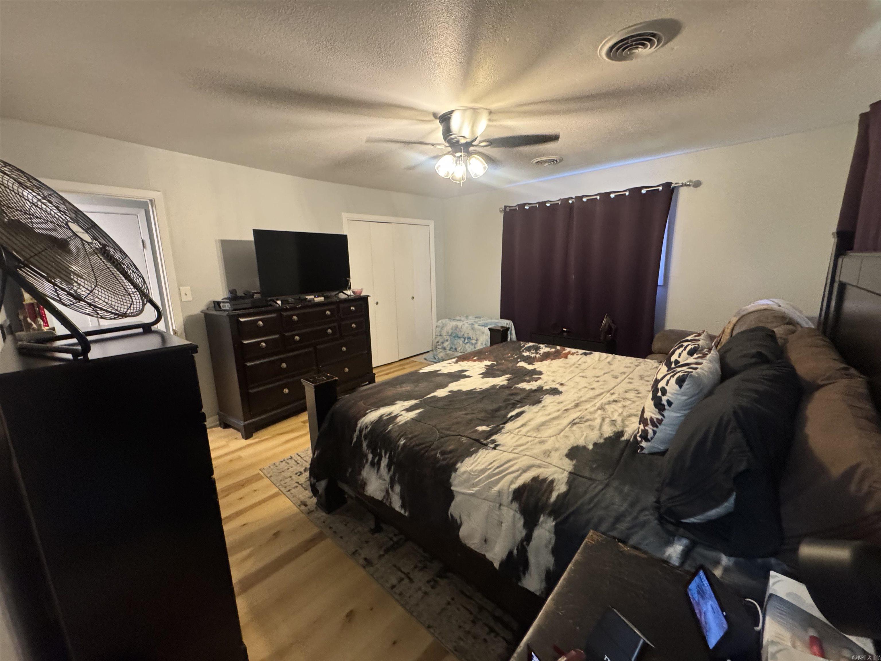 1054 Old England  Stuttgart, AR