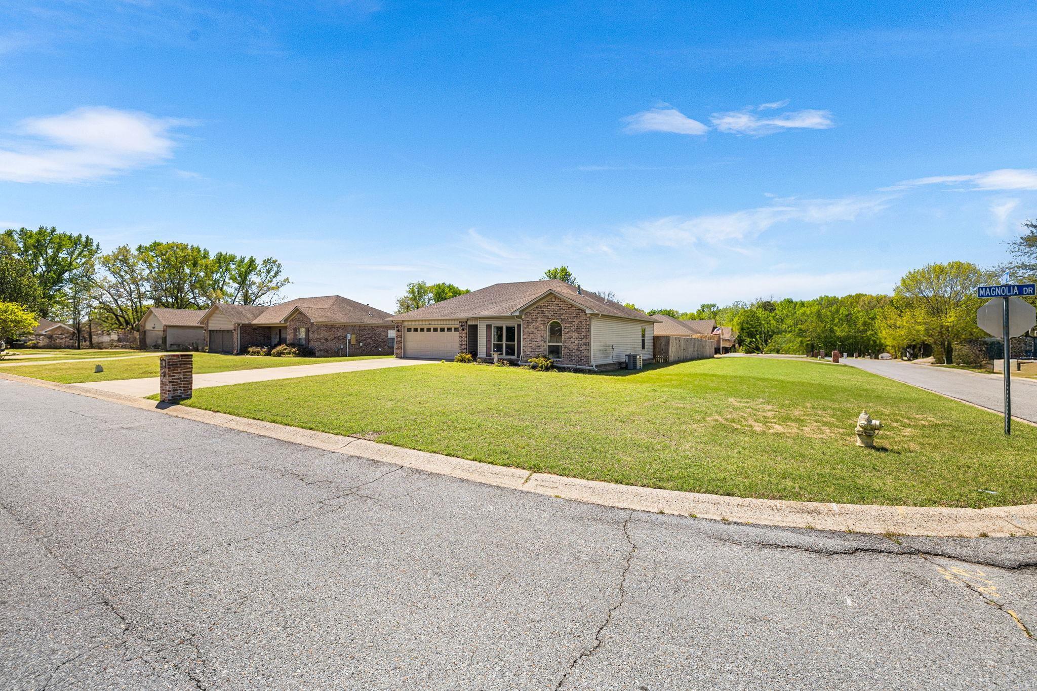 51 Magnolia  Cabot, AR