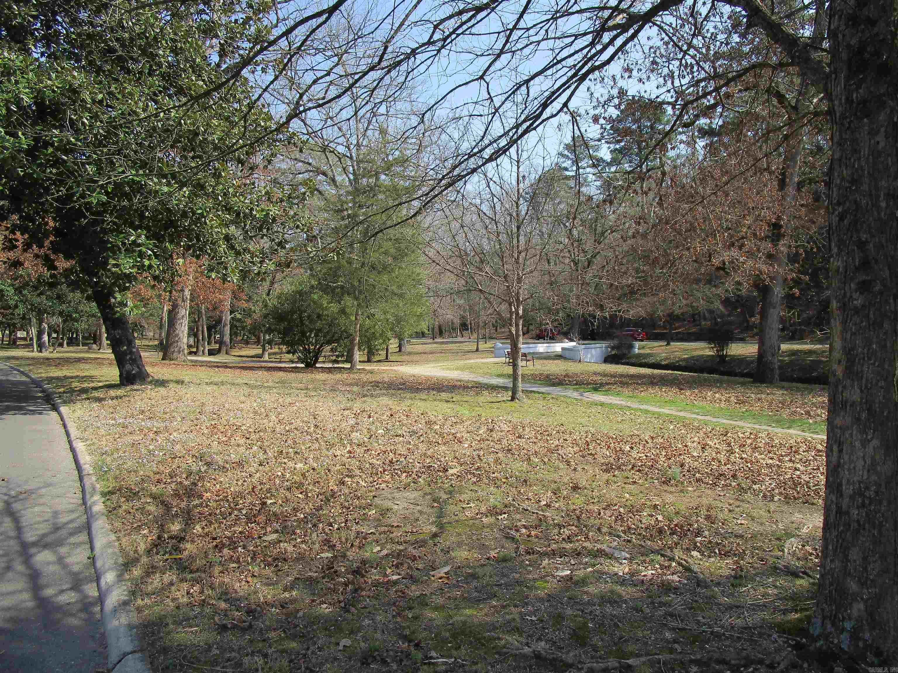 630 Whittington  Hot Springs National Park, AR