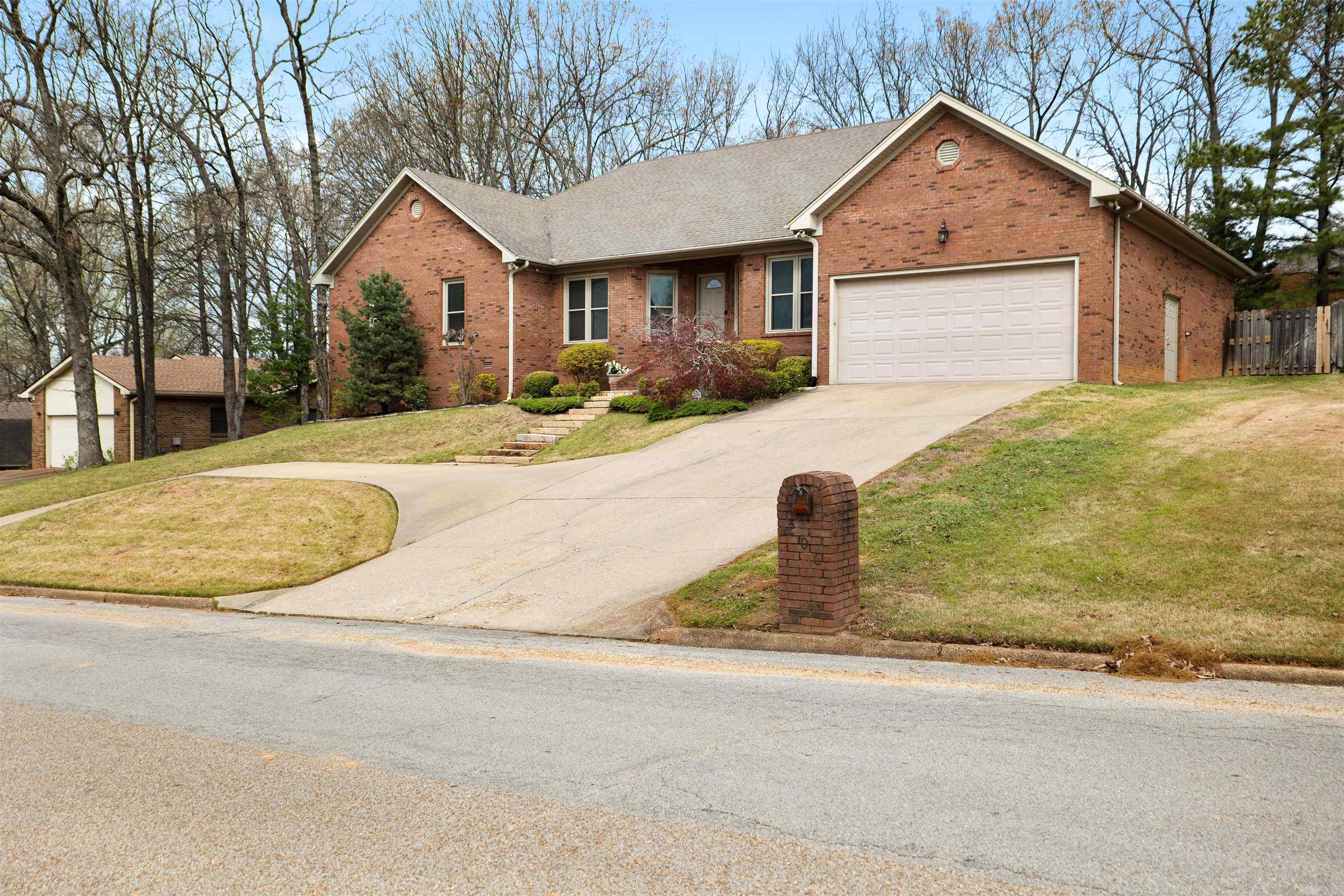 206 Windover Rd Jonesboro, AR 72401