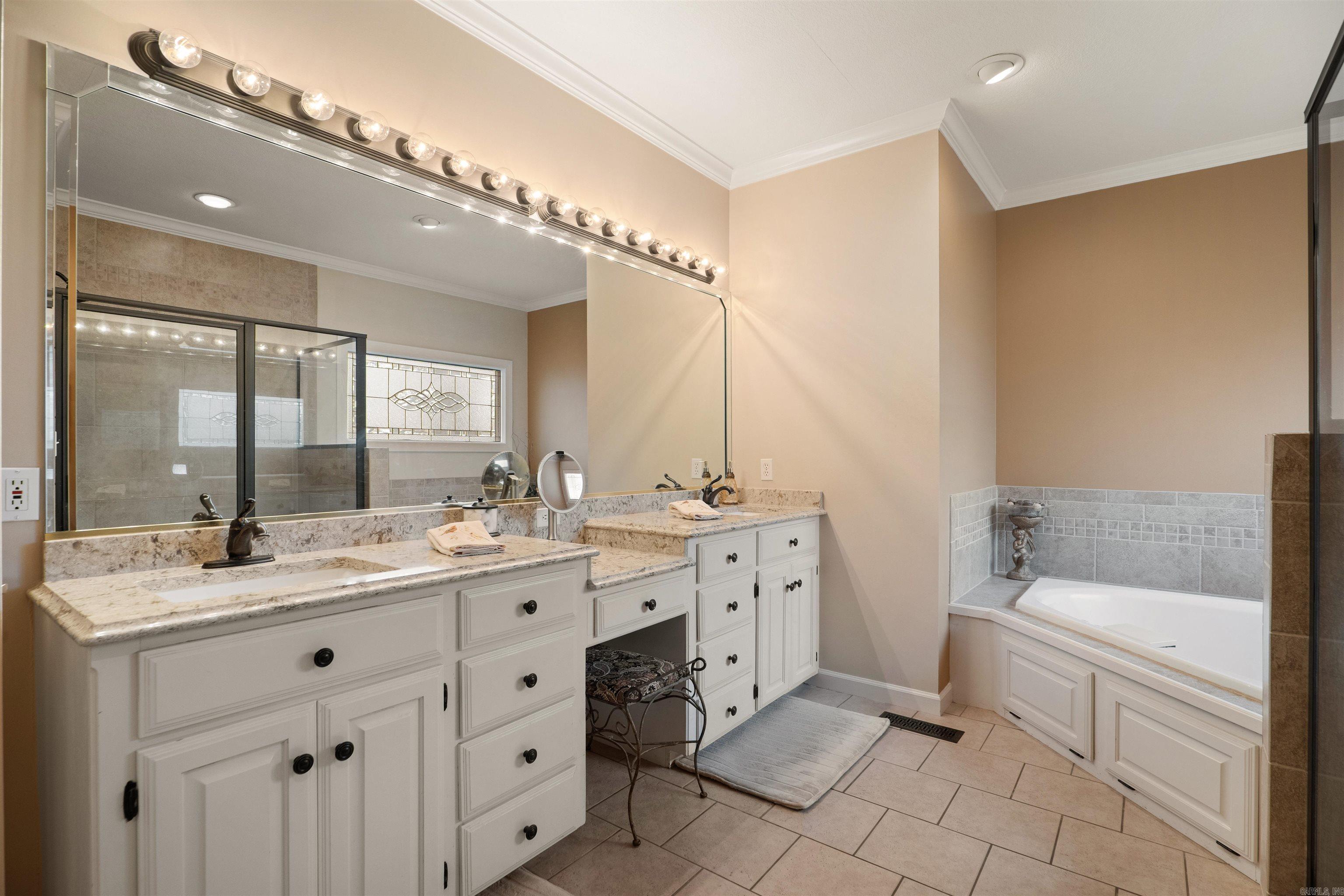 206 Windover Rd Jonesboro, AR 72401