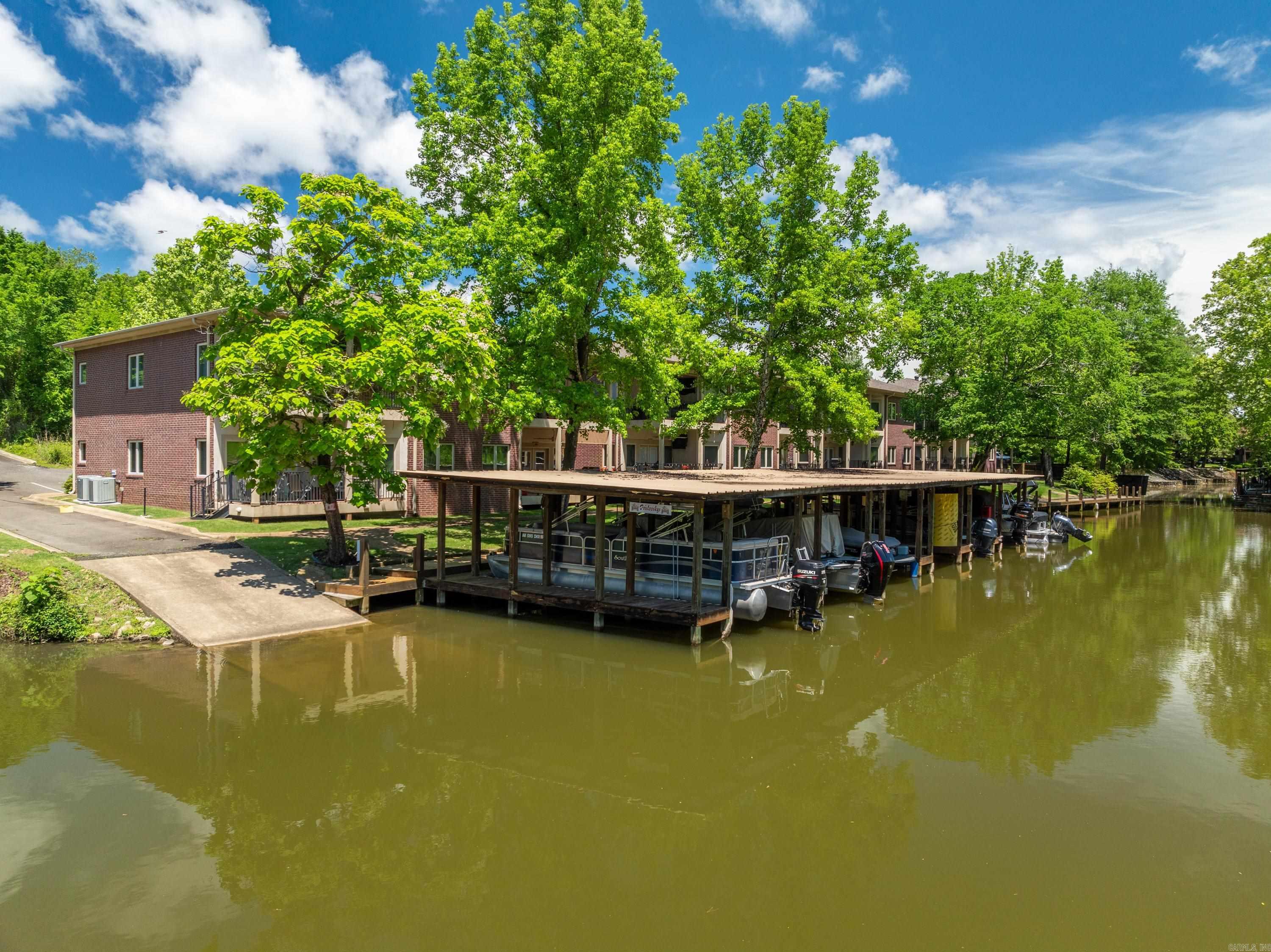 1133 Airport  Hot Springs, AR