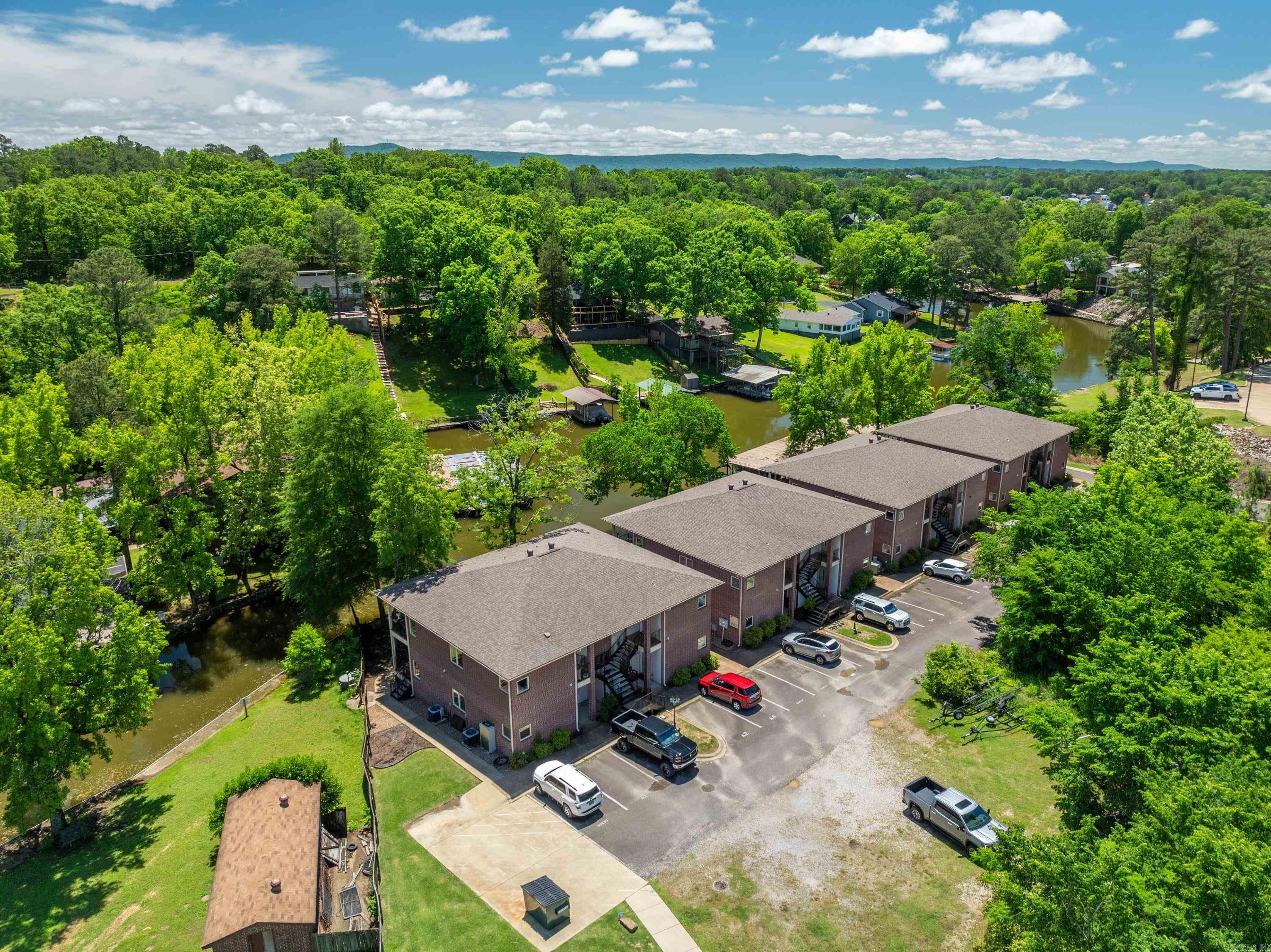 1133 Airport  Hot Springs, AR