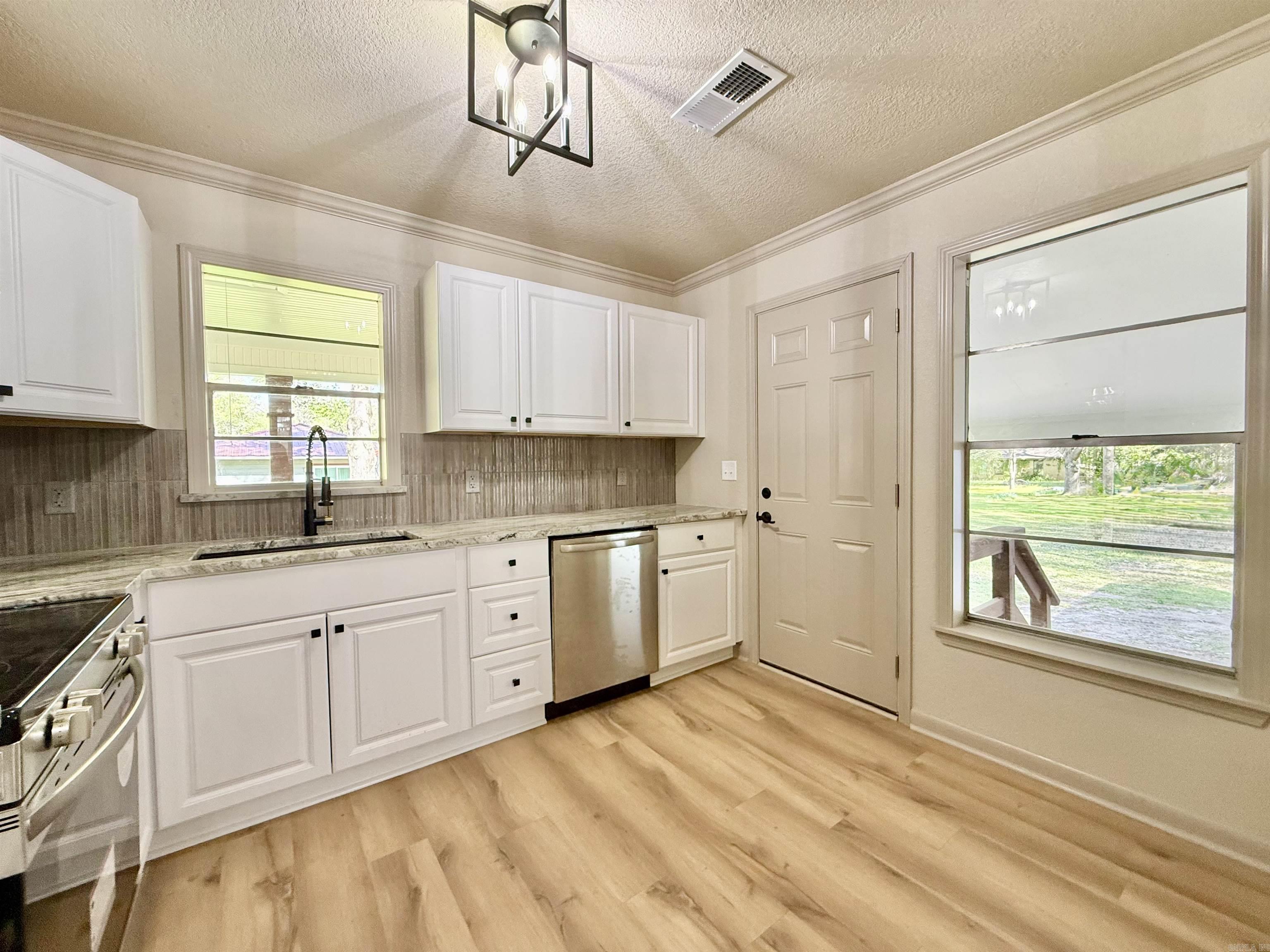 802 Waco  Camden, AR