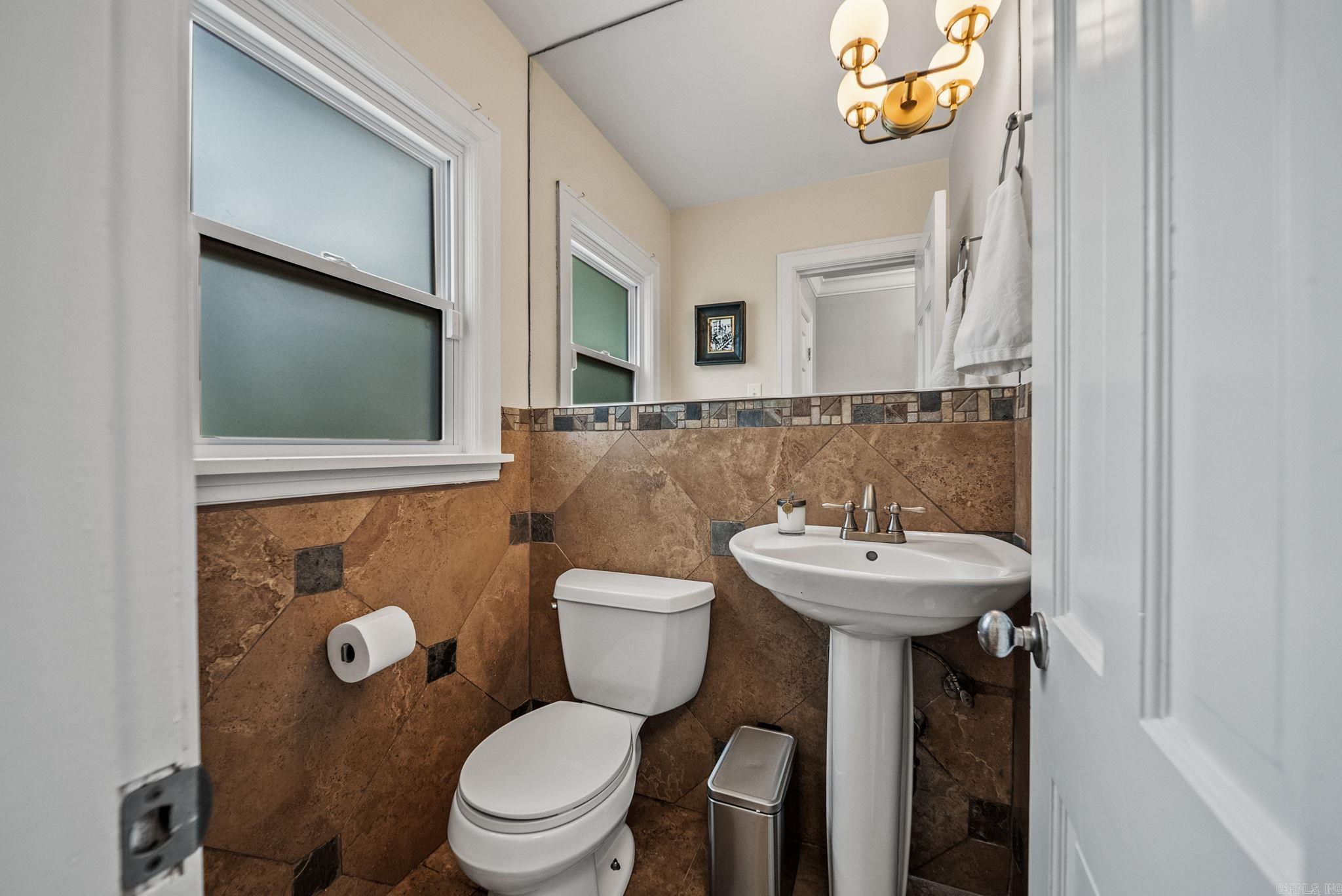 5119 E. Crestwood  Little Rock, AR