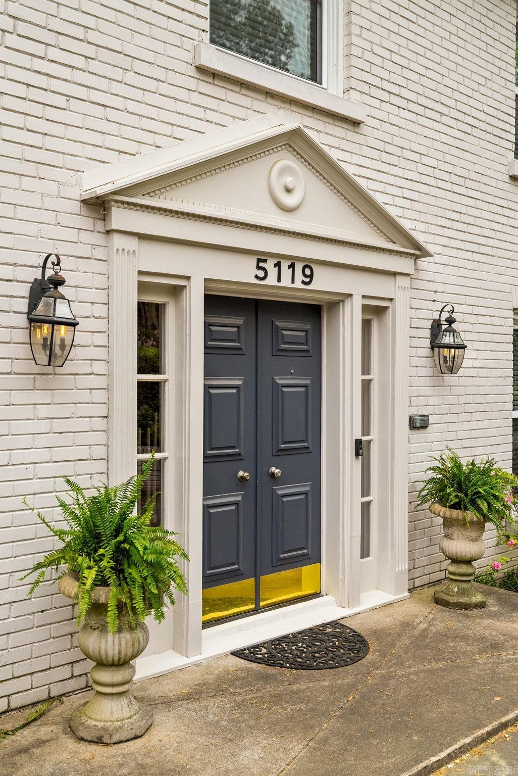 5119 E. Crestwood  Little Rock, AR