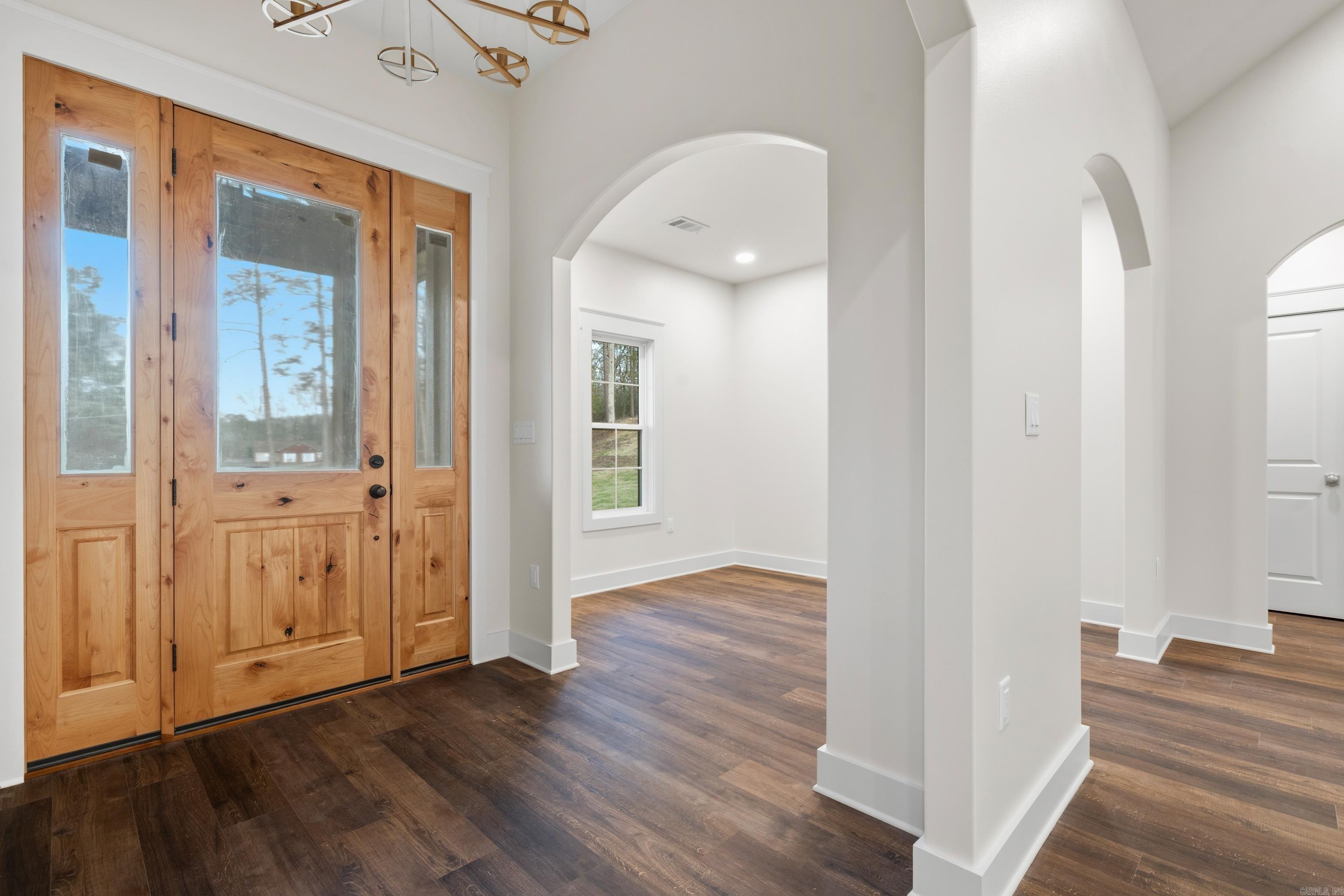 271 Frontier  Hot Springs, AR