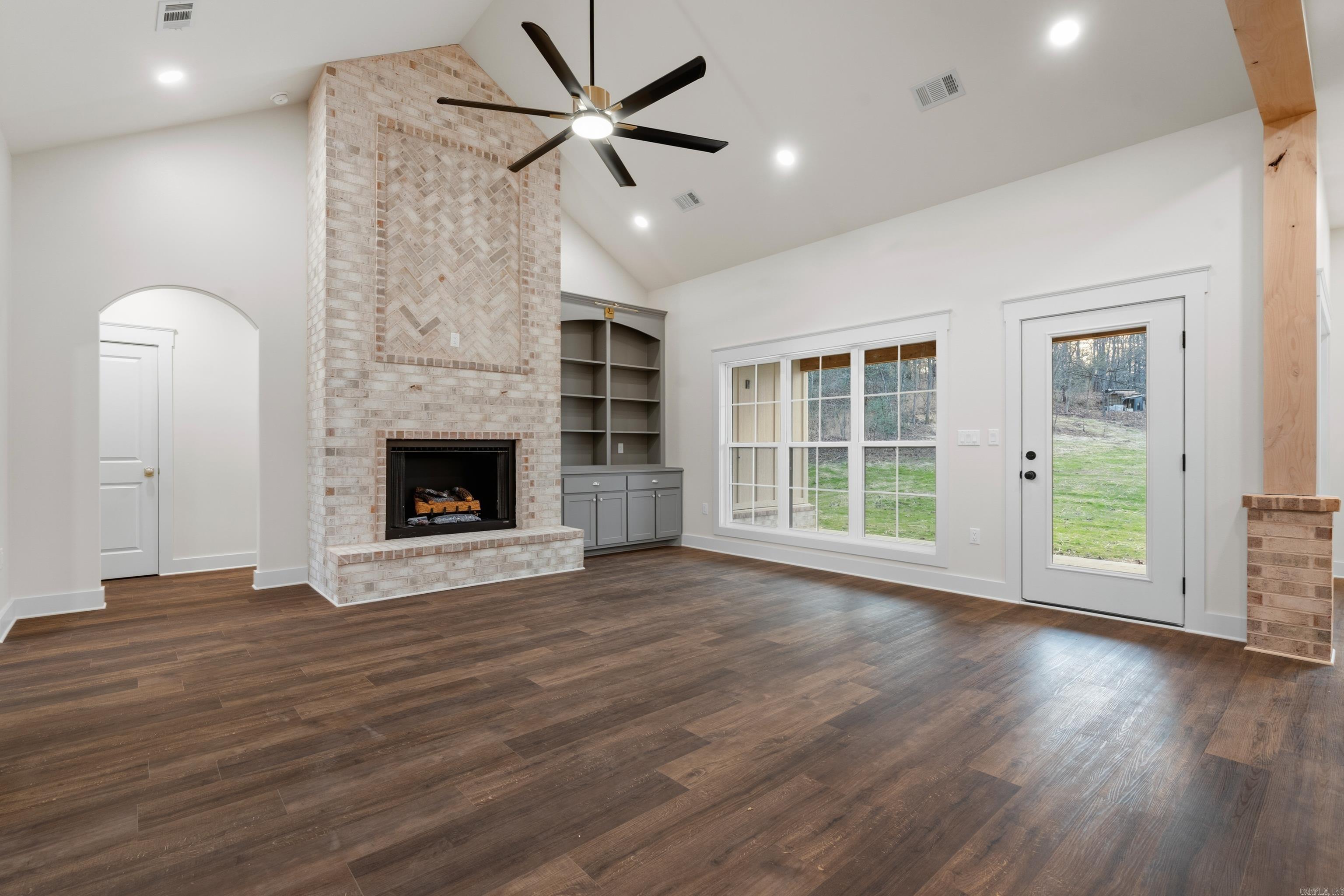 271 Frontier  Hot Springs, AR