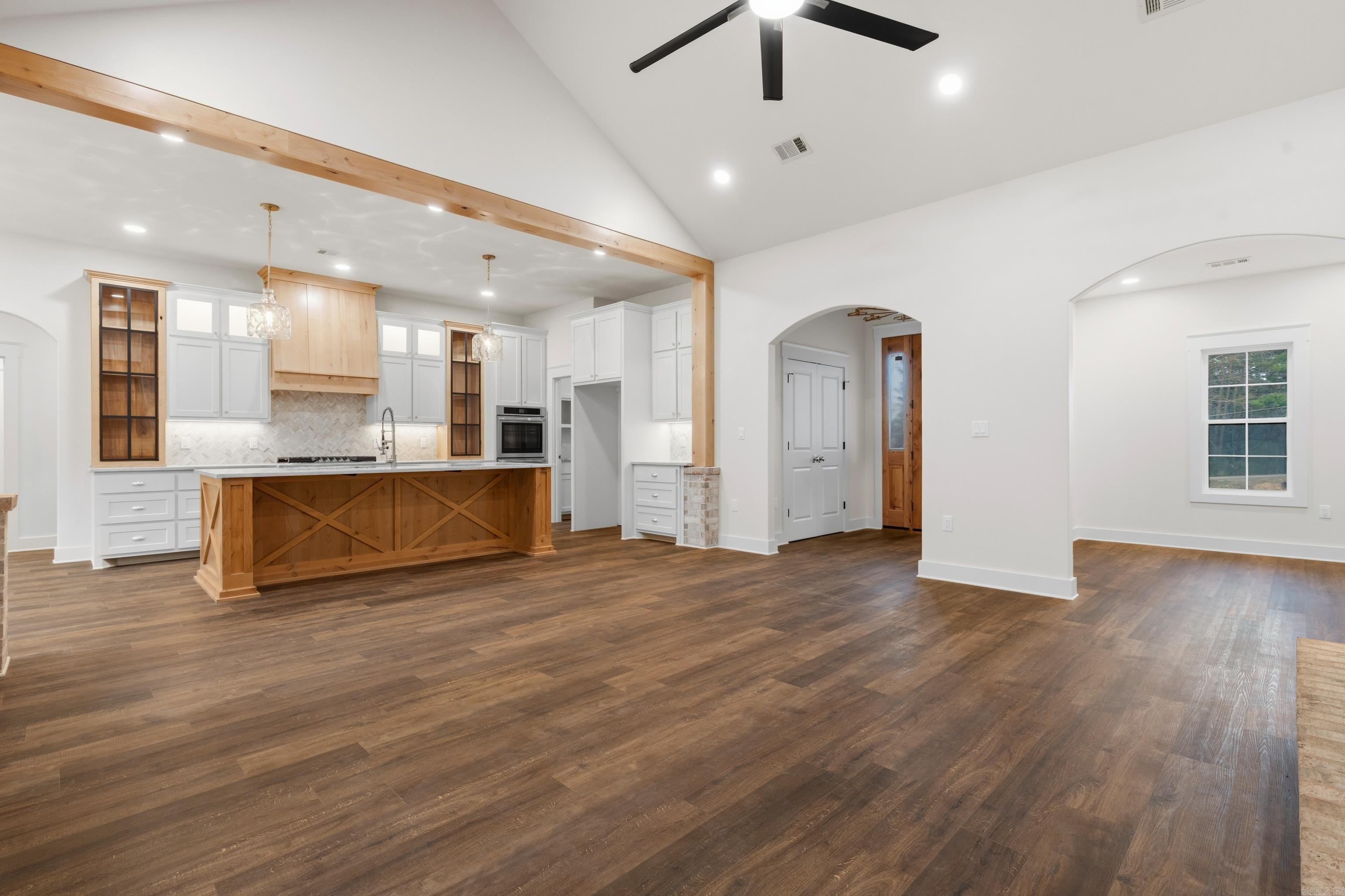 271 Frontier  Hot Springs, AR