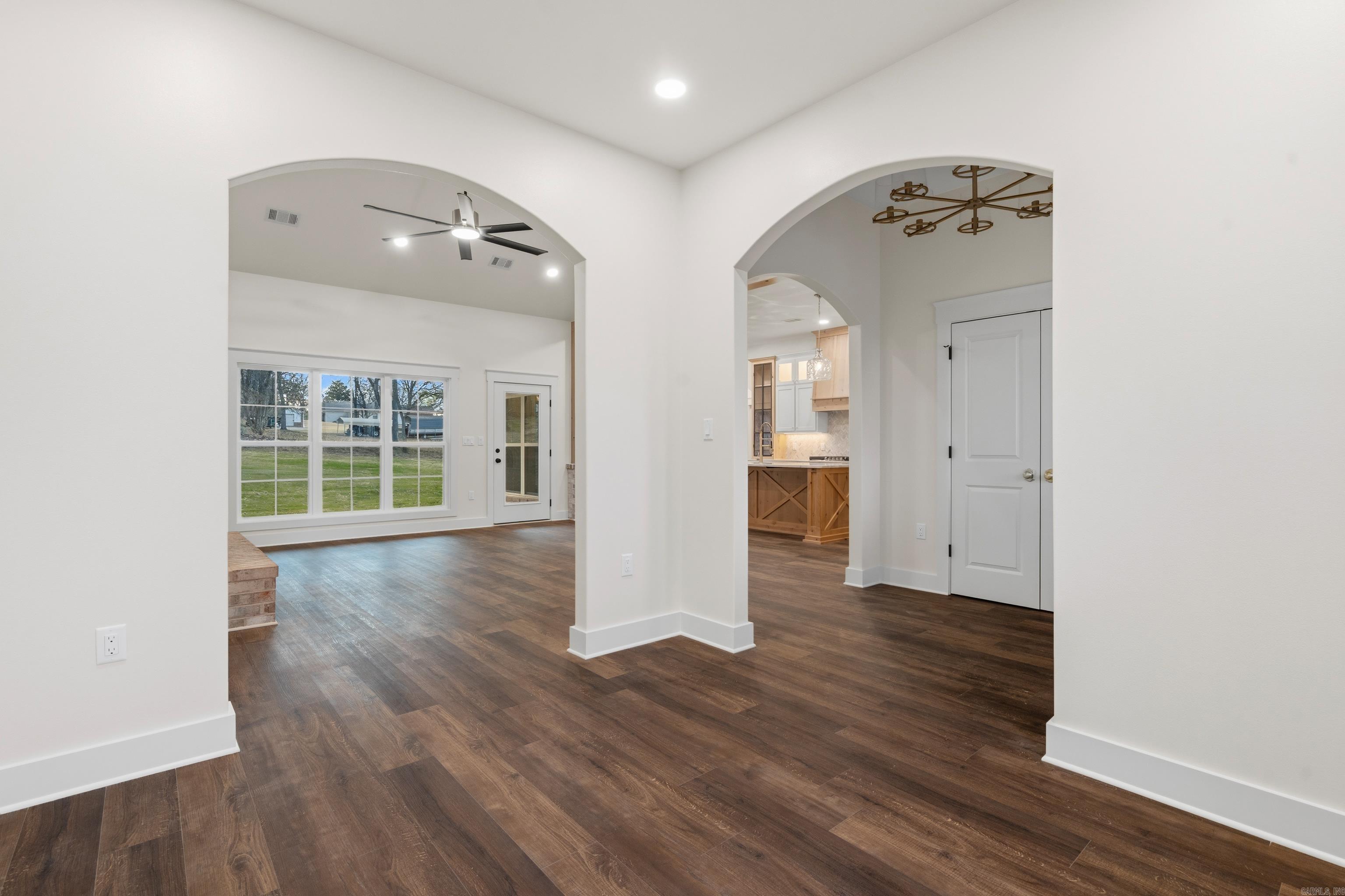 271 Frontier  Hot Springs, AR