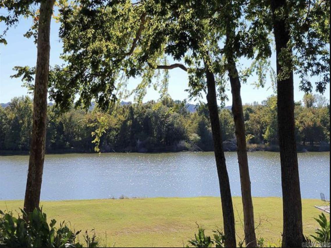 117 Turtle Creek Cv  Maumelle, AR