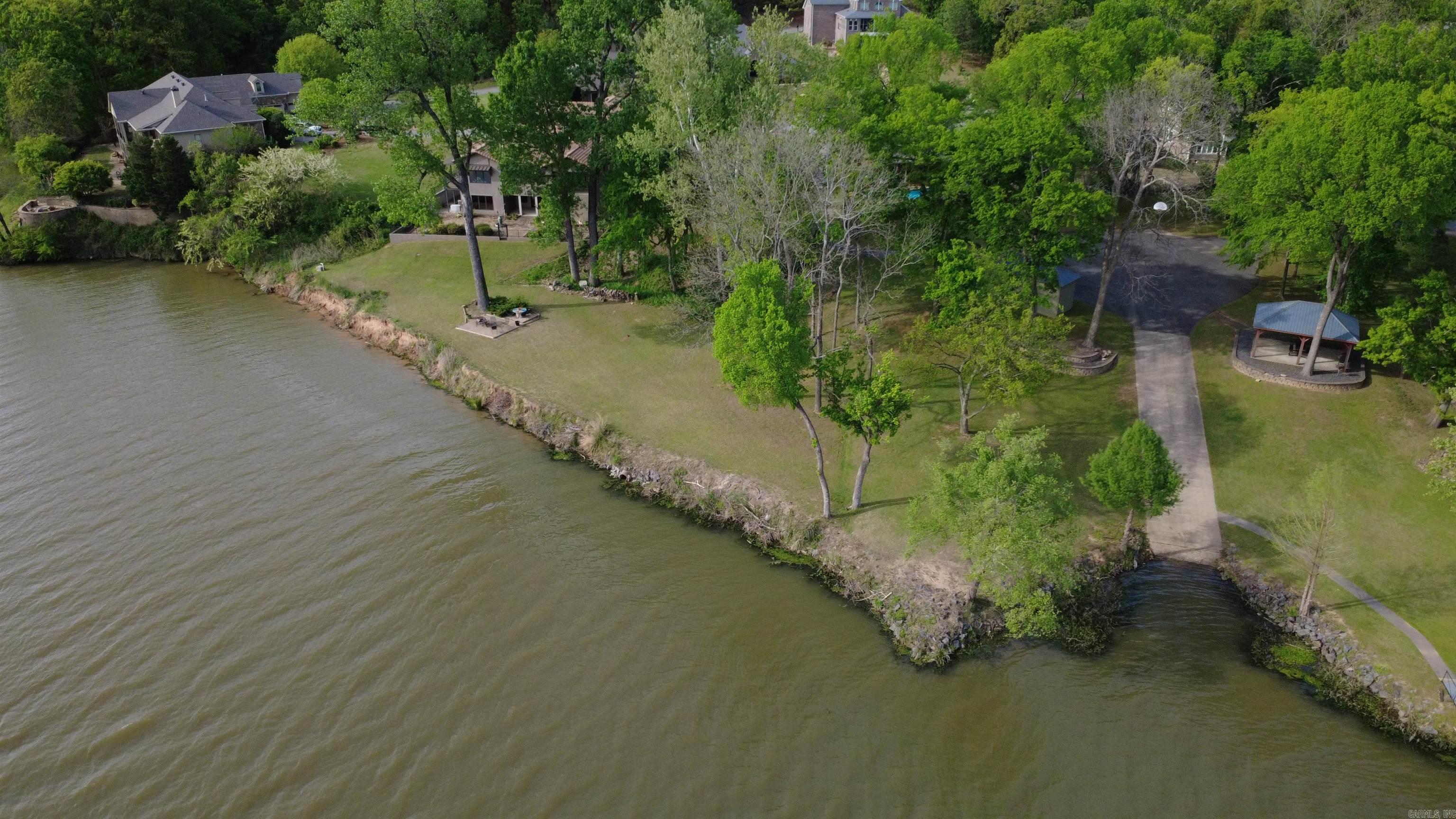 117 Turtle Creek Cv  Maumelle, AR